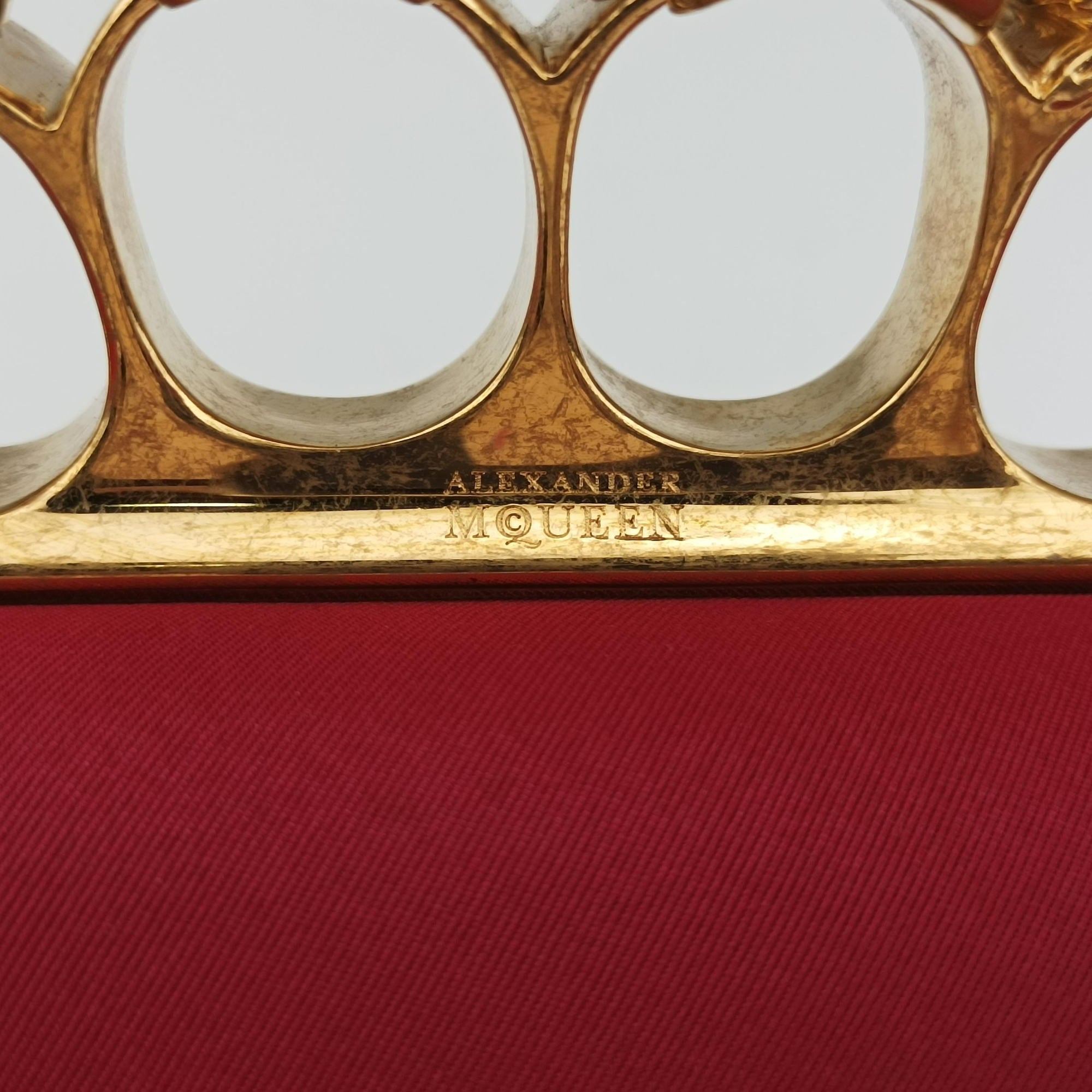 Secondhand Alexander McQueen Four Ring Red Fabric  clutchbag | stylenewstar