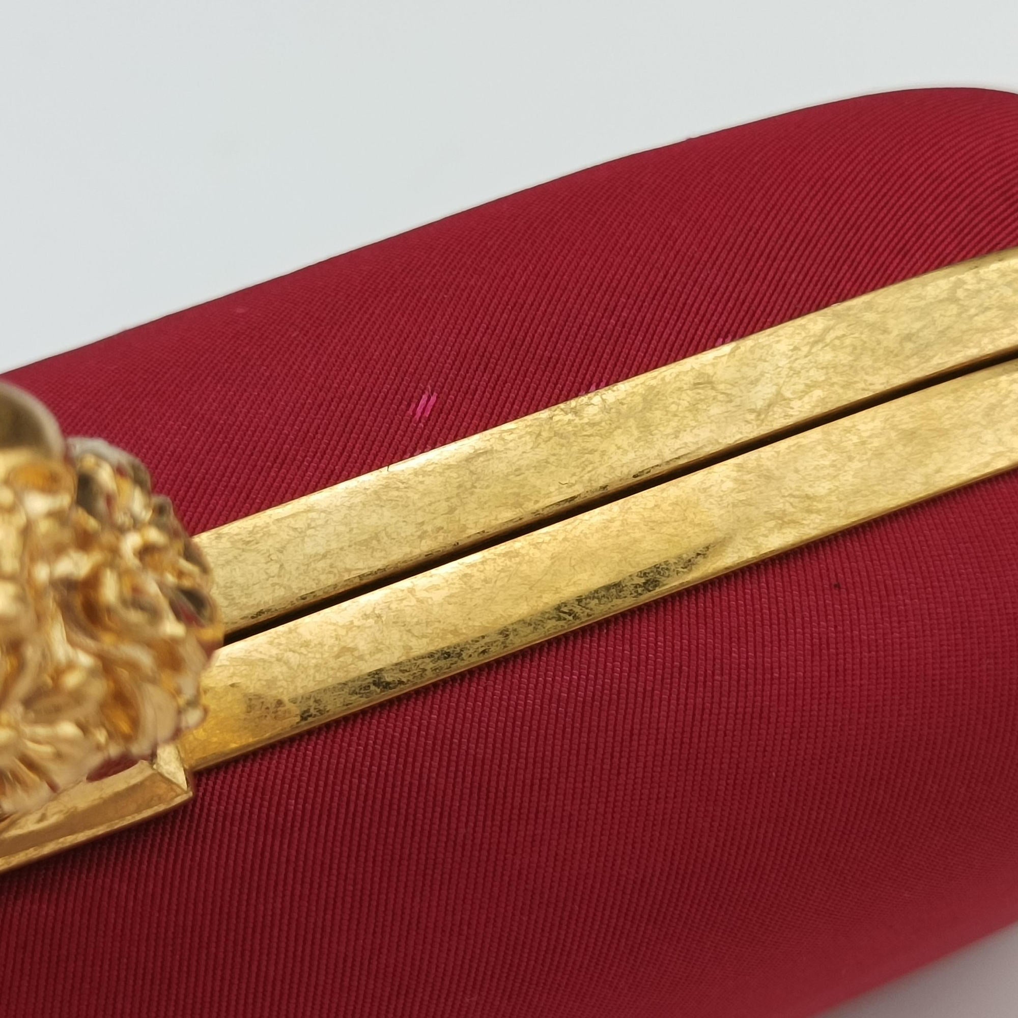 Secondhand Alexander McQueen Four Ring Red Fabric  clutchbag | stylenewstar