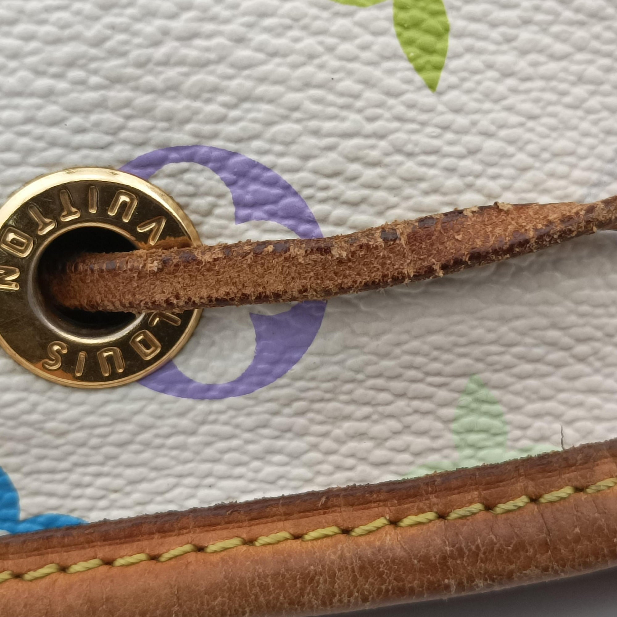 Secondhand Louis Vuitton Petit NOe white Monogram Multicolor M42229 shoulderbag | stylenewstar