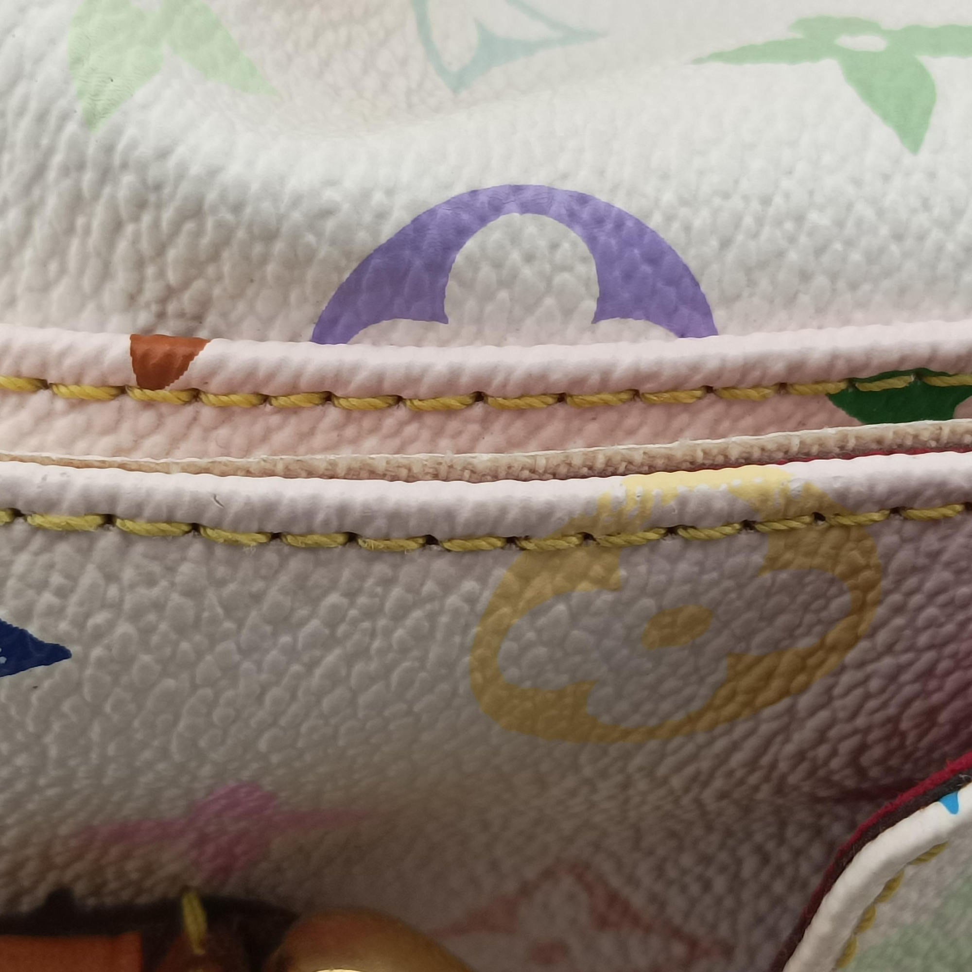 Secondhand Louis Vuitton Petit NOe white Monogram Multicolor M42229 shoulderbag | stylenewstar
