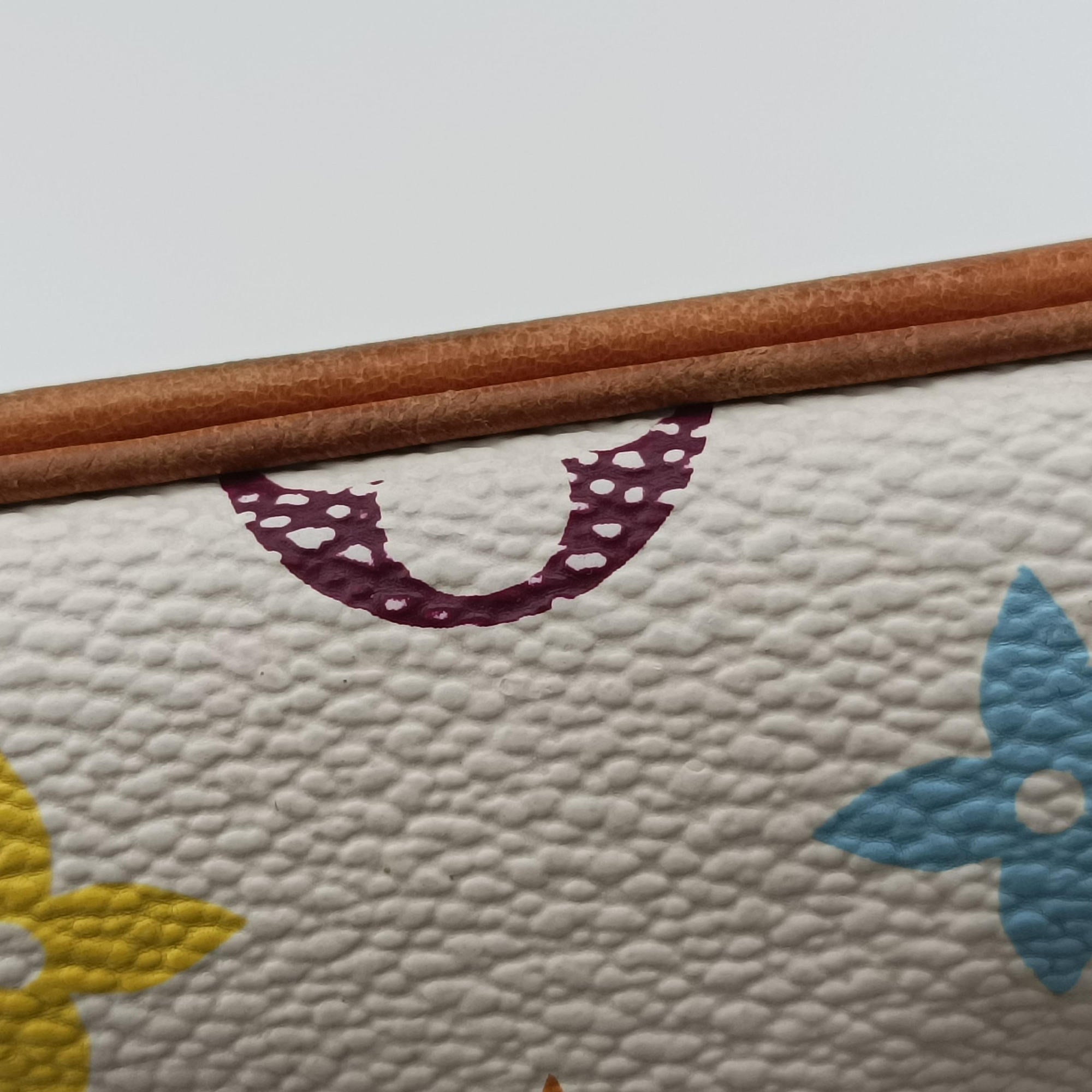 Secondhand Louis Vuitton Petit NOe white Monogram Multicolor M42229 shoulderbag | stylenewstar