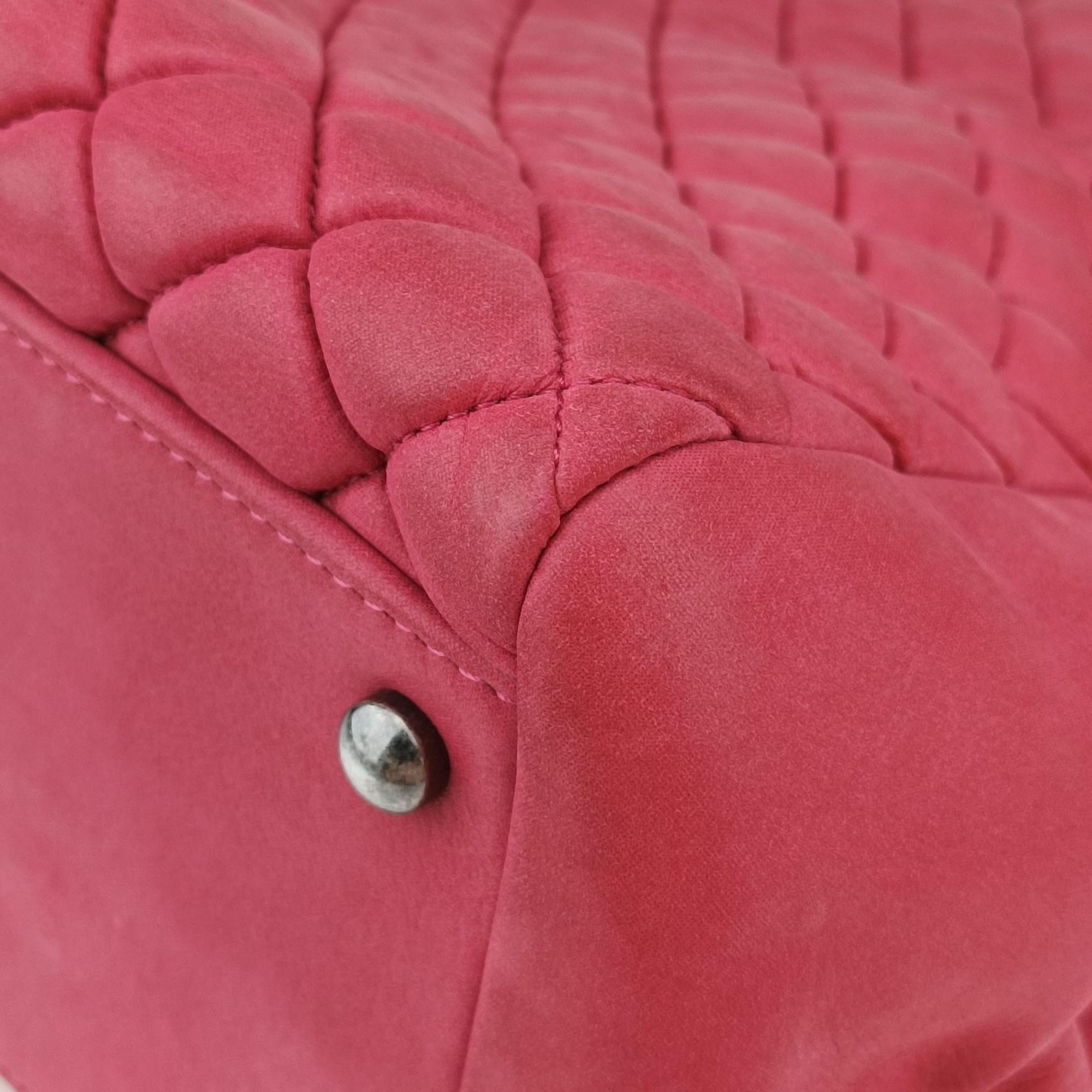 Pre-owned Chanel Matelasse cocomark Mademoiselle Red Iridescent Calfskin A67389 handbag | stylenewstar
