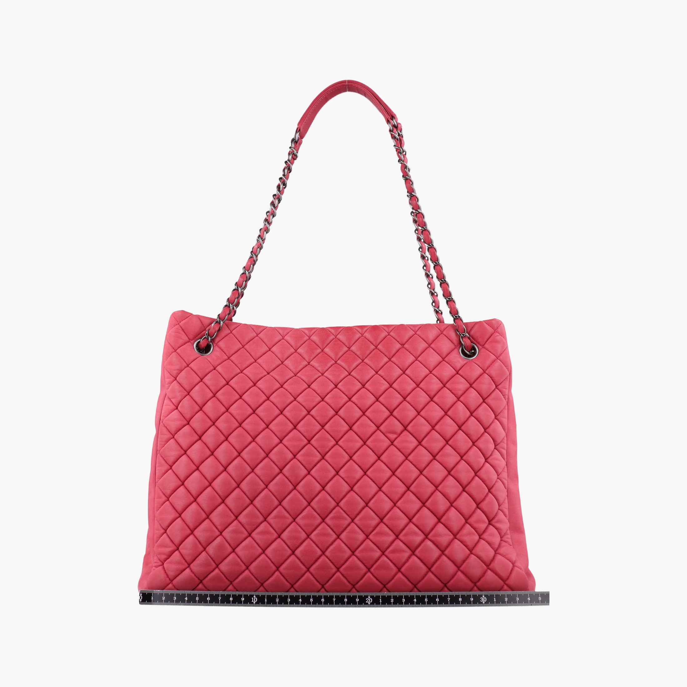 Pre-owned Chanel Matelasse cocomark Mademoiselle Red Iridescent Calfskin A67389 handbag | stylenewstar
