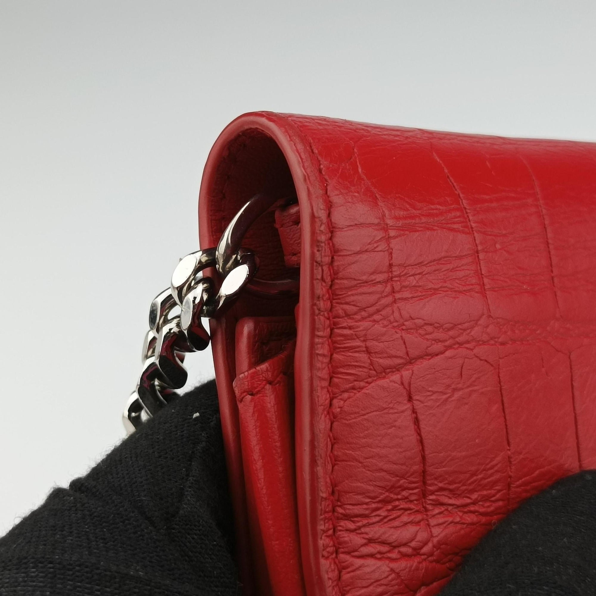 Secondhand Yves Saint Laurent KATE Red Leather 377829 shoulderbag | stylenewstar