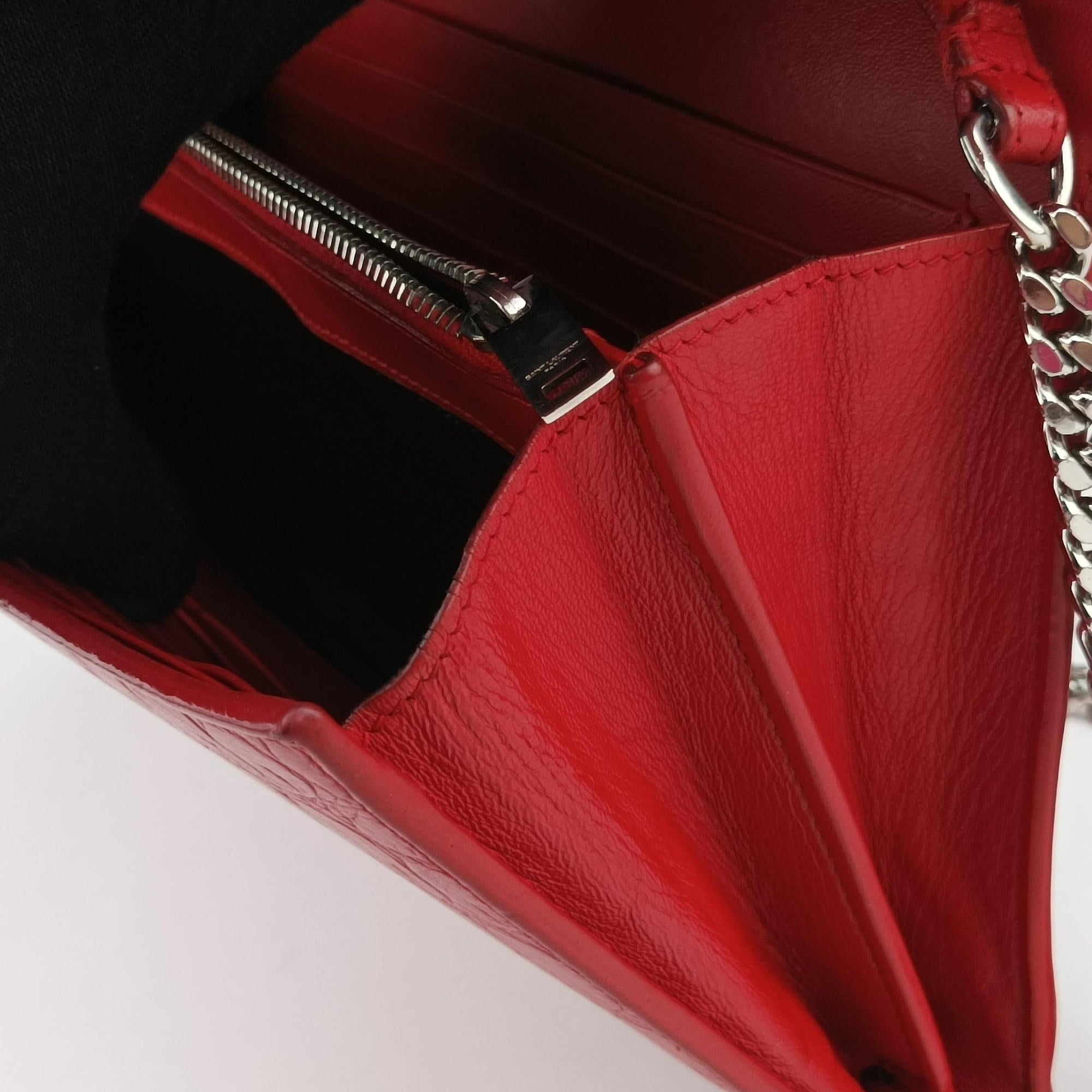 Secondhand Yves Saint Laurent KATE Red Leather 377829 shoulderbag | stylenewstar