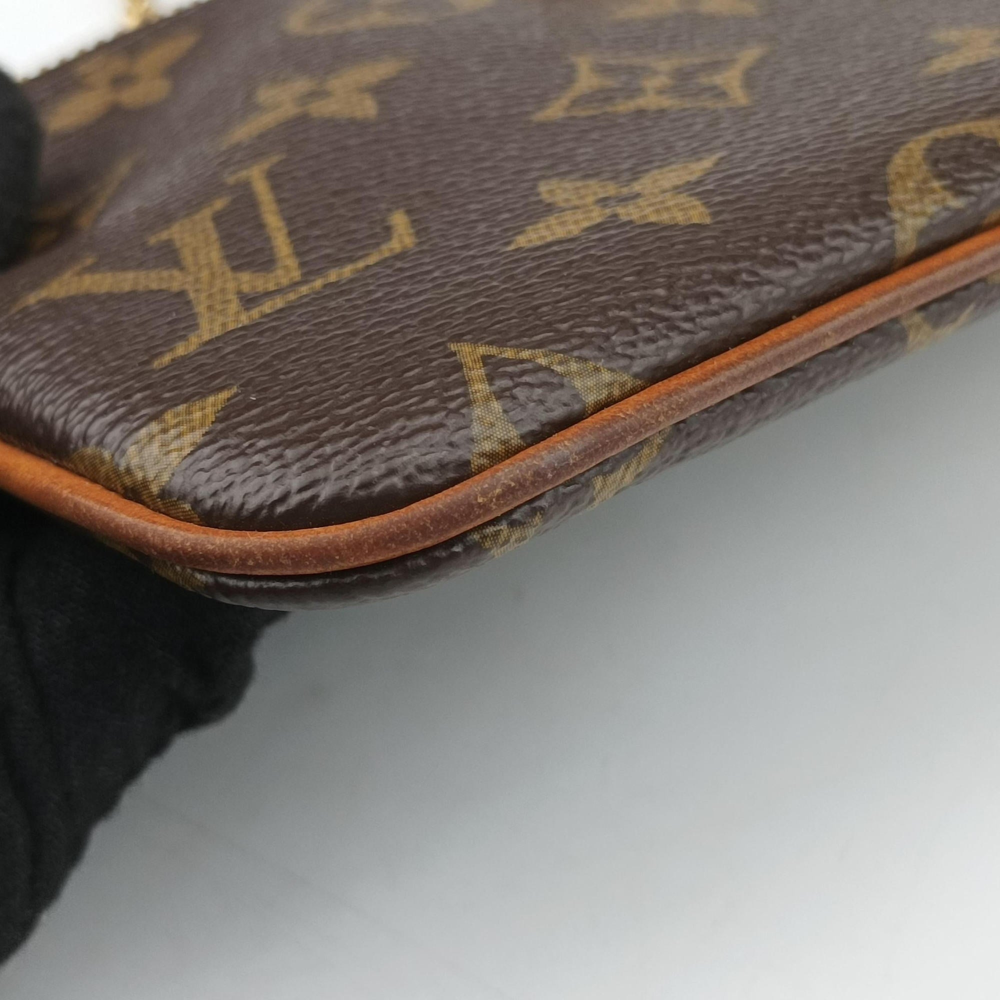 Pre-owned Louis Vuitton Pochette Mila MM brown Monogram Canvas M60094 shoulderbag | stylenewstar