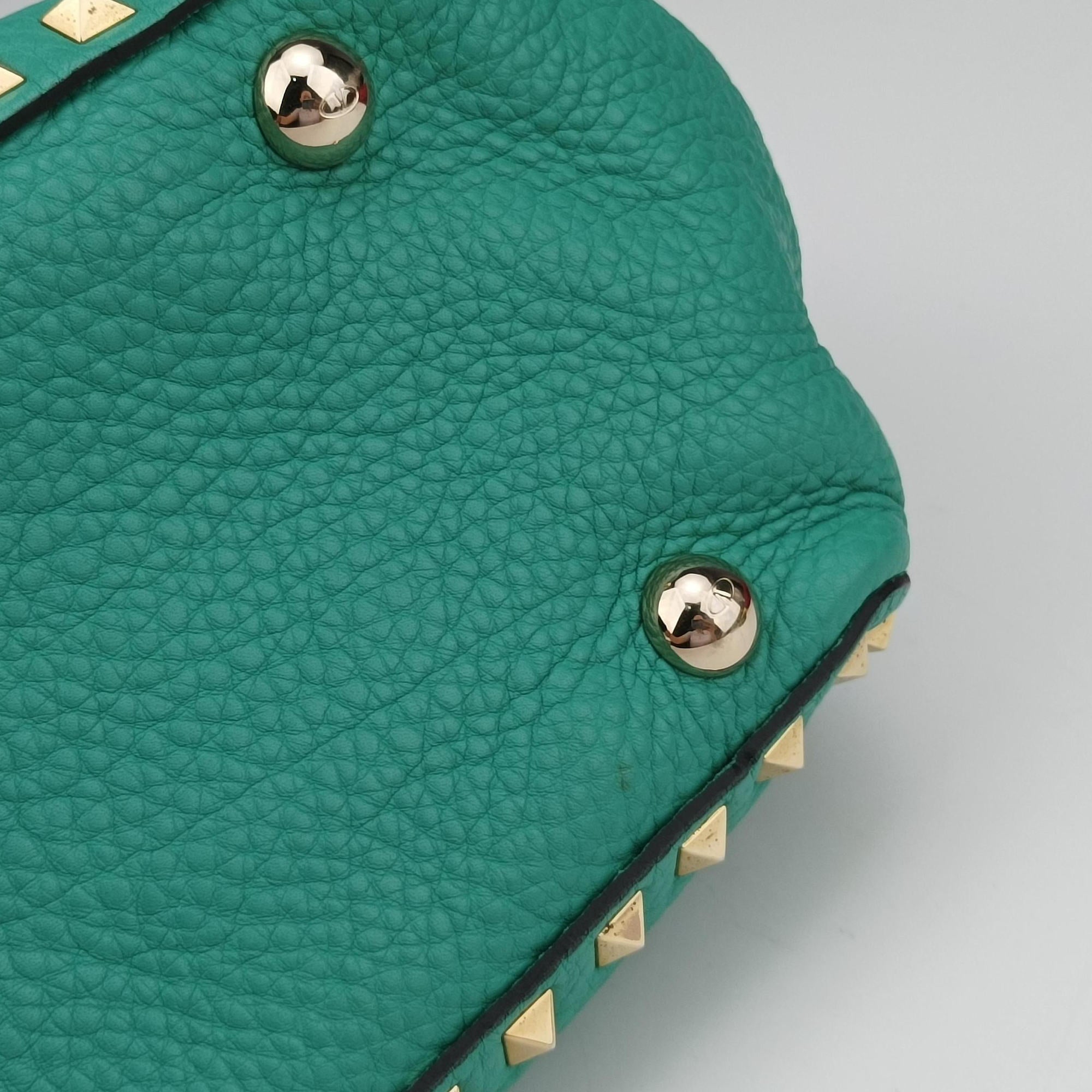 Pre-owned Valentino Rockstud BlueGreen Leather  shoulderbag | stylenewstar