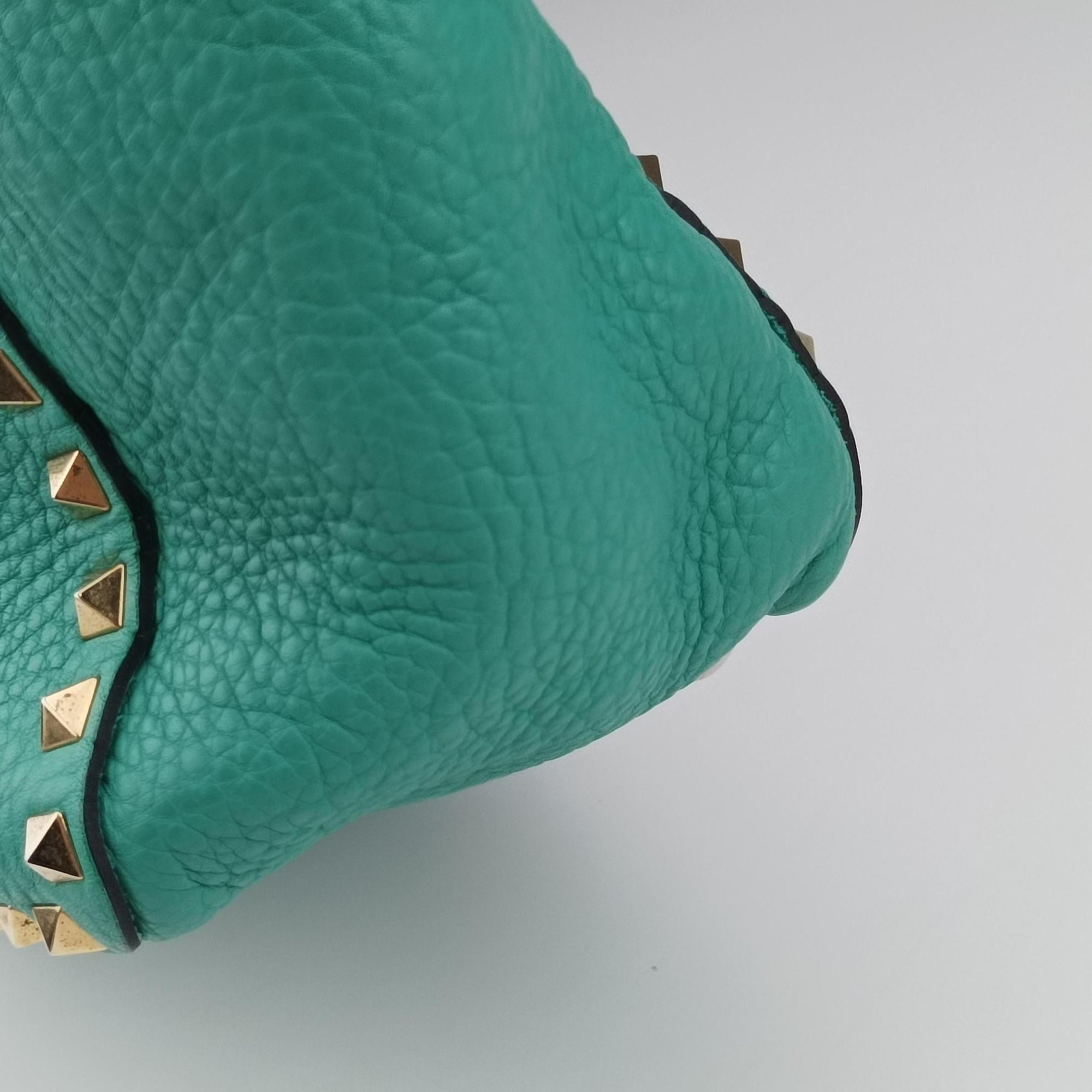 Pre-owned Valentino Rockstud BlueGreen Leather  shoulderbag | stylenewstar