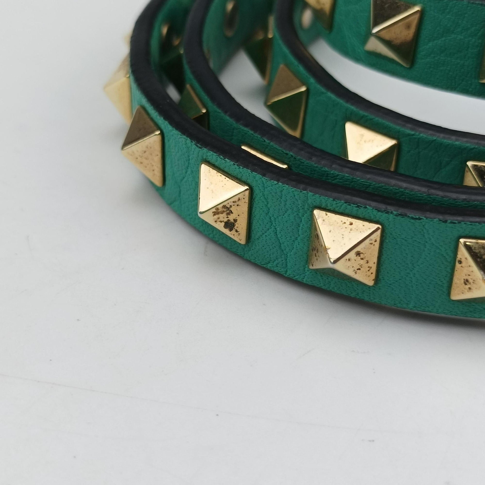 Pre-owned Valentino Rockstud BlueGreen Leather  shoulderbag | stylenewstar