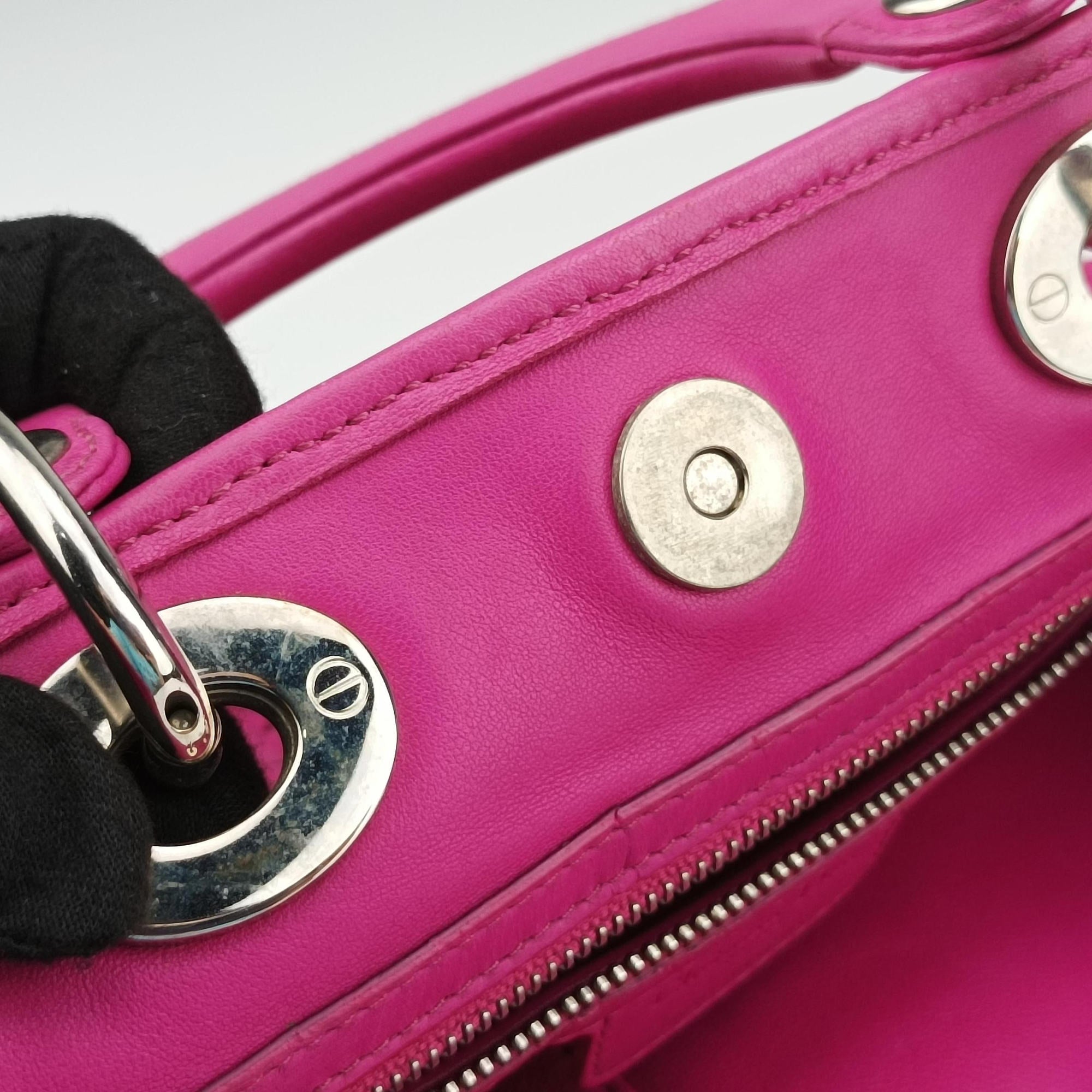 Pre-owned Christian Dior Soft Lady Dior Rose lambskin  handbag | stylenewstar