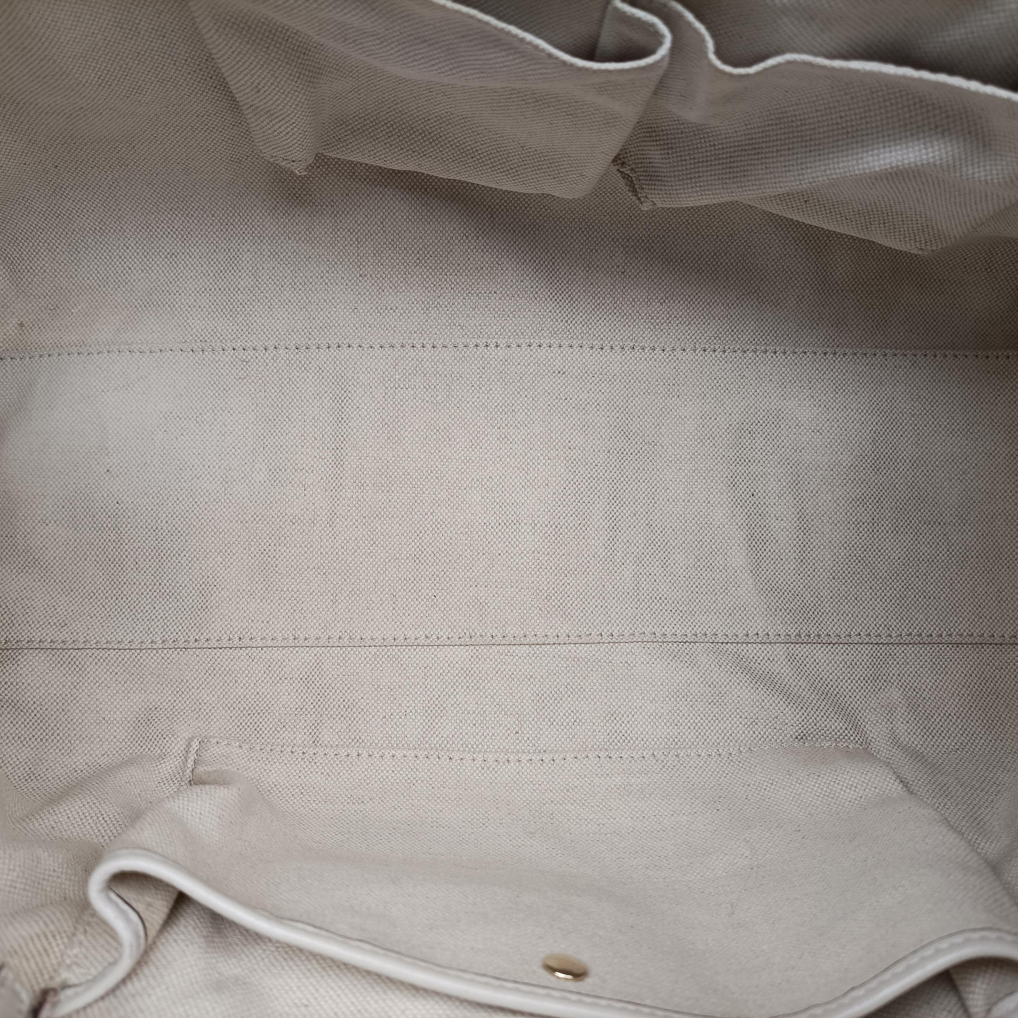 Pre-owned Gucci Stirrup White Leather 277514 handbag | stylenewstar