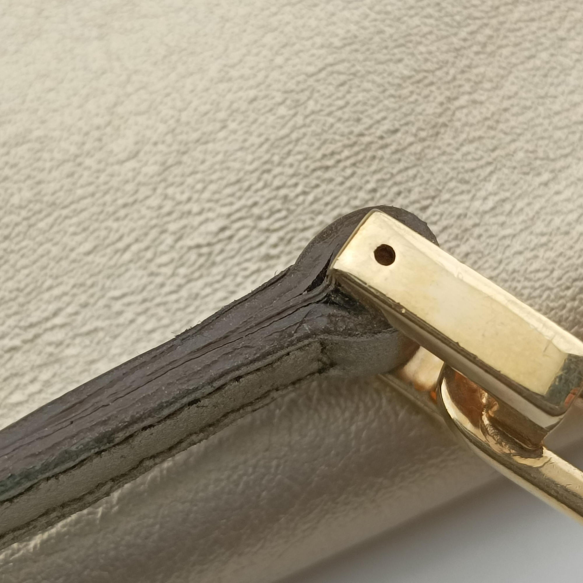 Pre-owned Gucci Jackie Gold Leather 001.41 shoulderbag | stylenewstar