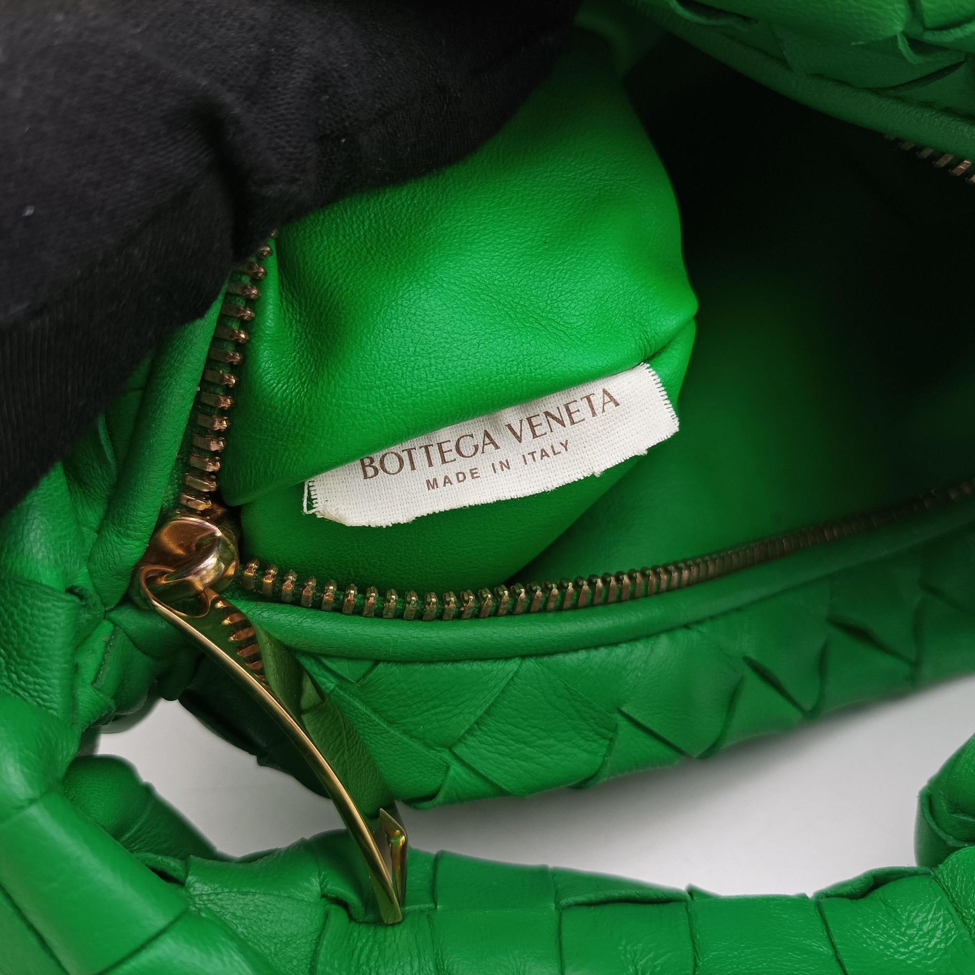 Vintage Bottega Veneta The Jodie Green lambskin  handbag | stylenewstar