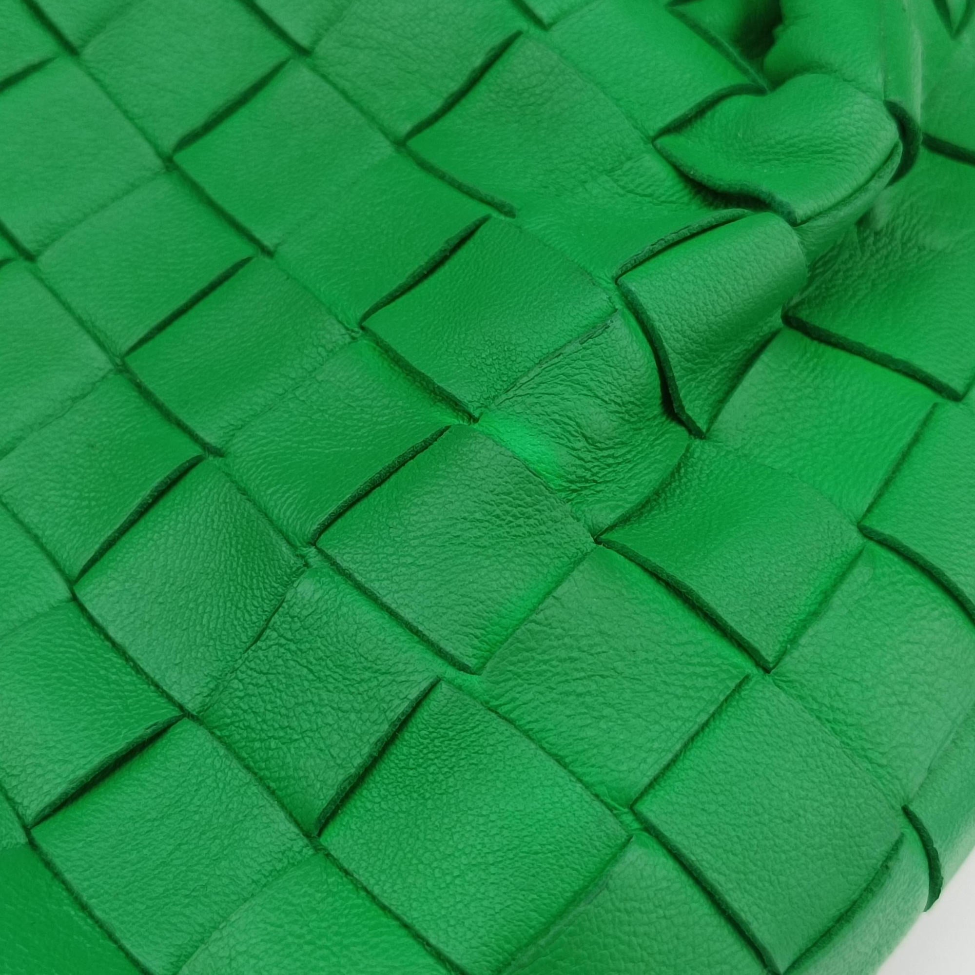 Vintage Bottega Veneta The Jodie Green lambskin  handbag | stylenewstar