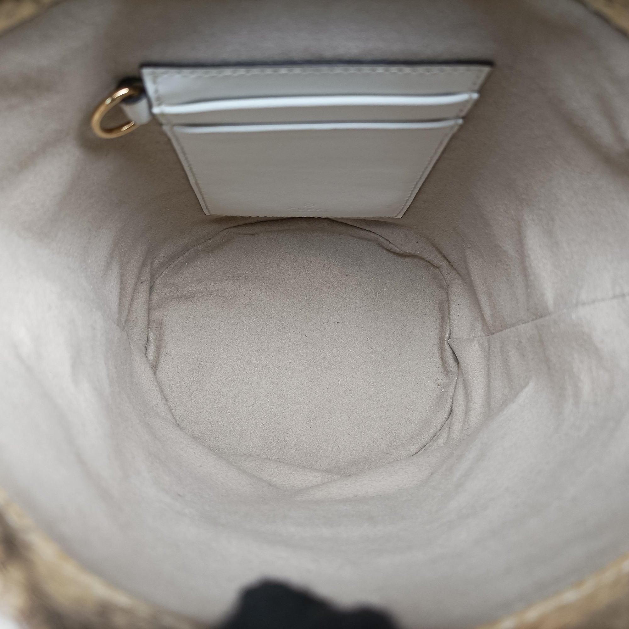 Pre-owned Gucci Zumi Mini Drawstring Bucket Beige x Multicolor snakeskin 576432 shoulderbag | stylenewstar