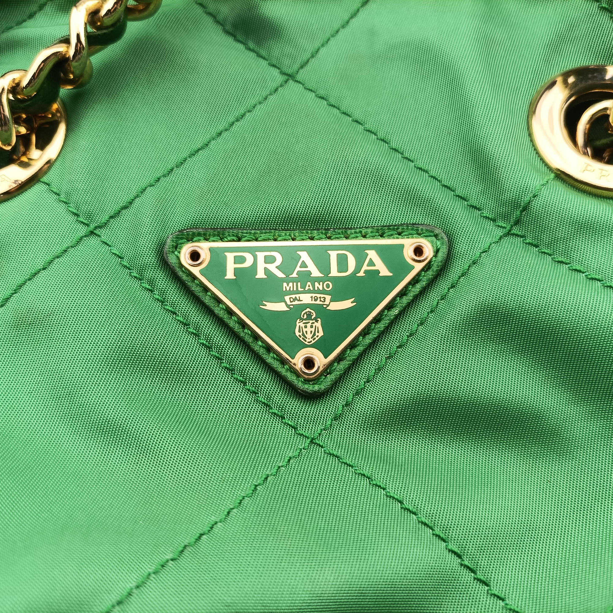 Pre-owned Prada quilted tessuto Green Nylon x leather  shoulderbag | stylenewstar
