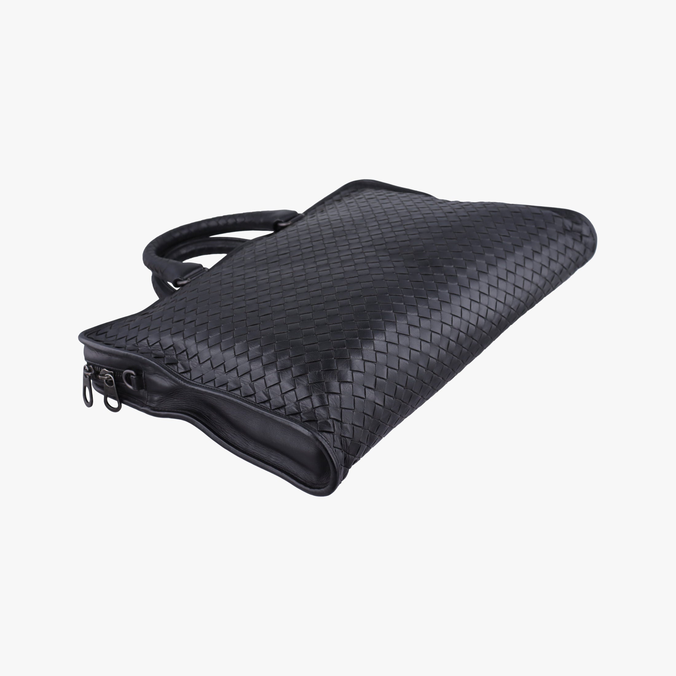 Pre-owned Bottega Veneta Intrecciato Black lambskin  shoulderbag | stylenewstar