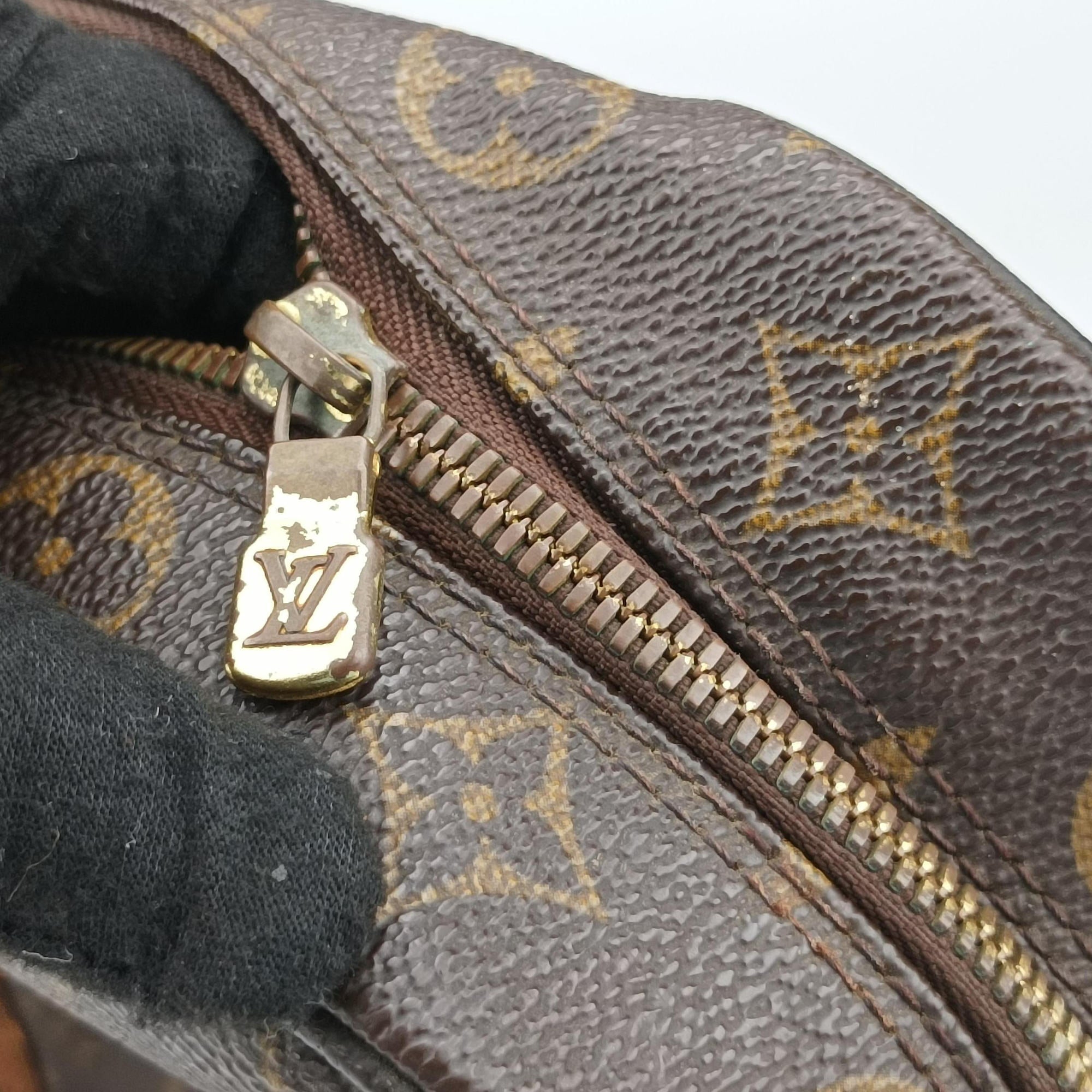 Vintage Louis Vuitton Sac Bosphore brown Monogram Canvas M40043 shoulderbag | stylenewstar