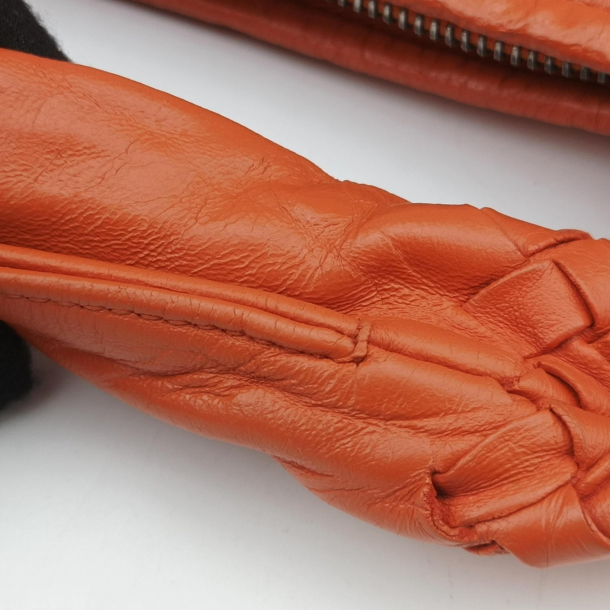 Pre-owned Bottega Veneta Intrecciato Orange lambskin  shoulderbag | stylenewstar