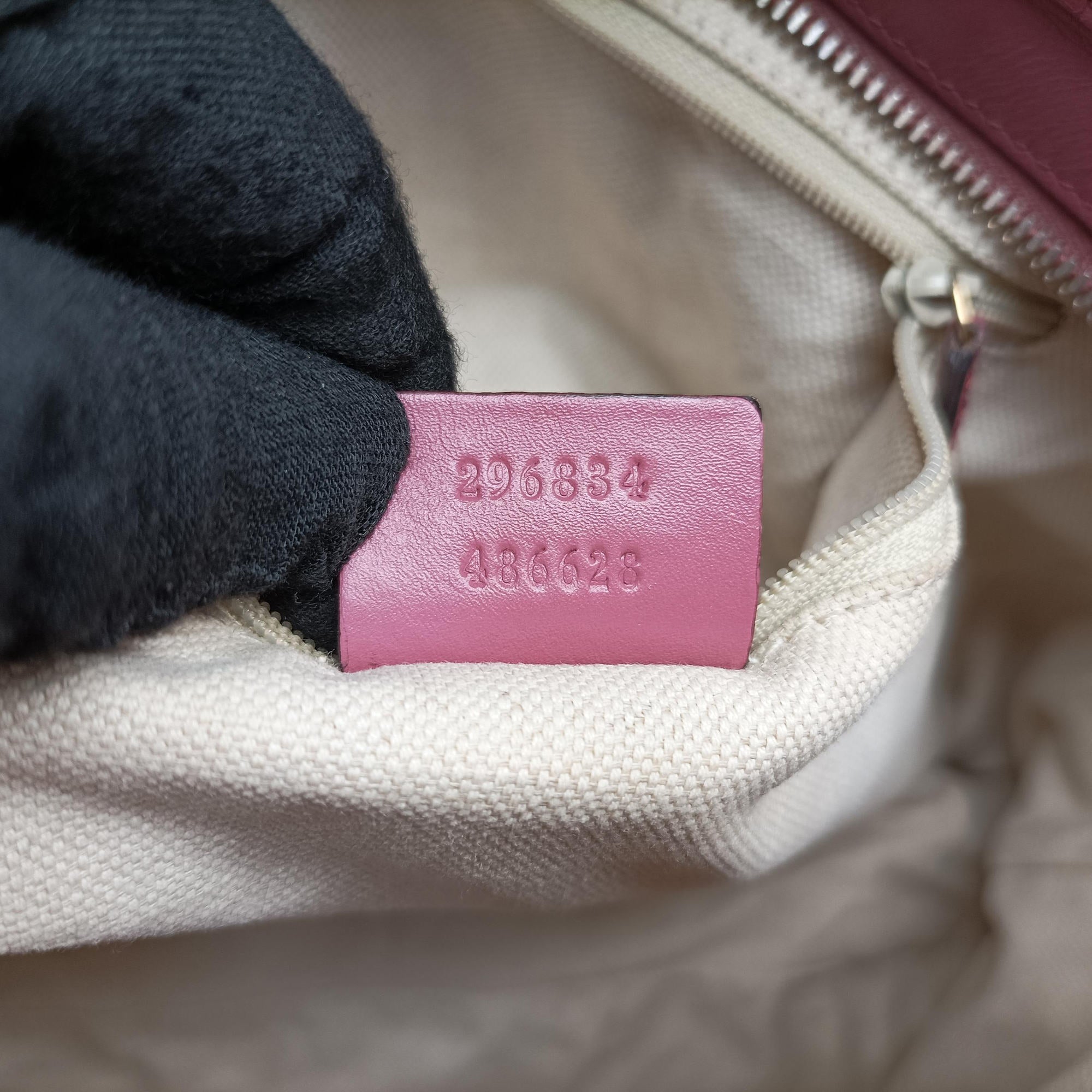 Pre-owned Gucci Sukey khaki Canvas×Leather 296834 shoulderbag | stylenewstar