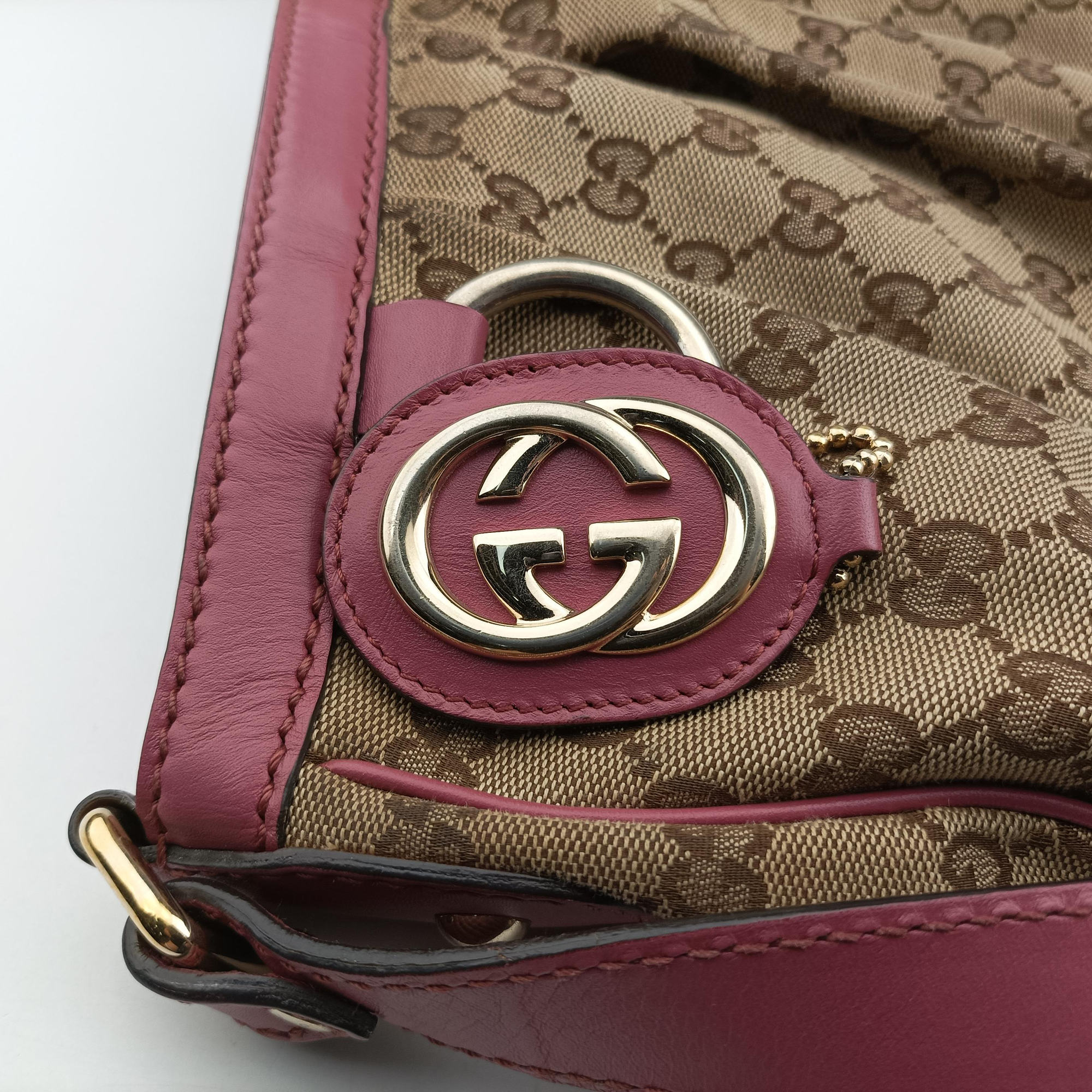 Pre-owned Gucci Sukey khaki Canvas×Leather 296834 shoulderbag | stylenewstar