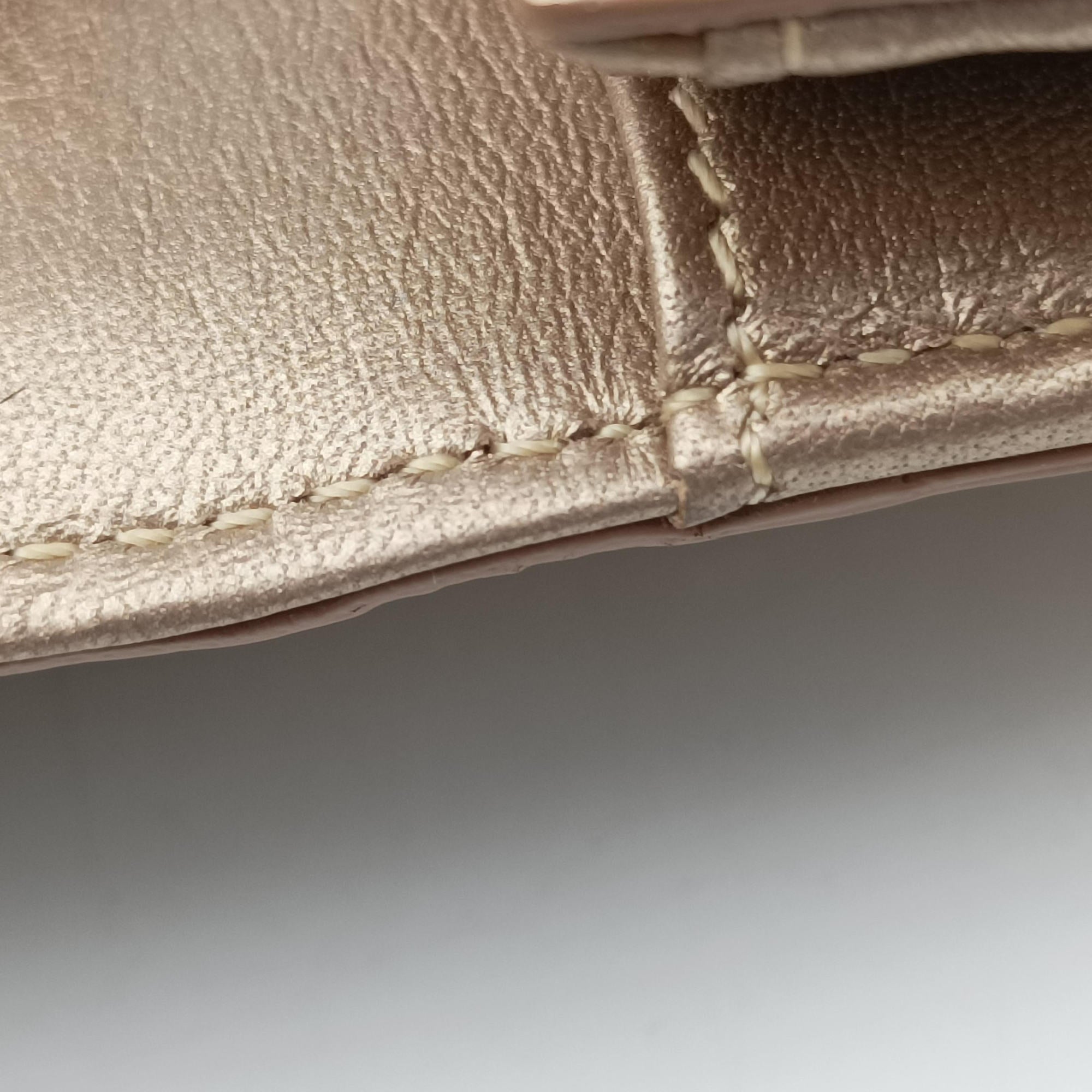 Pre-owned VERSACE Medusa Golden Patent leather  shoulderbag | stylenewstar