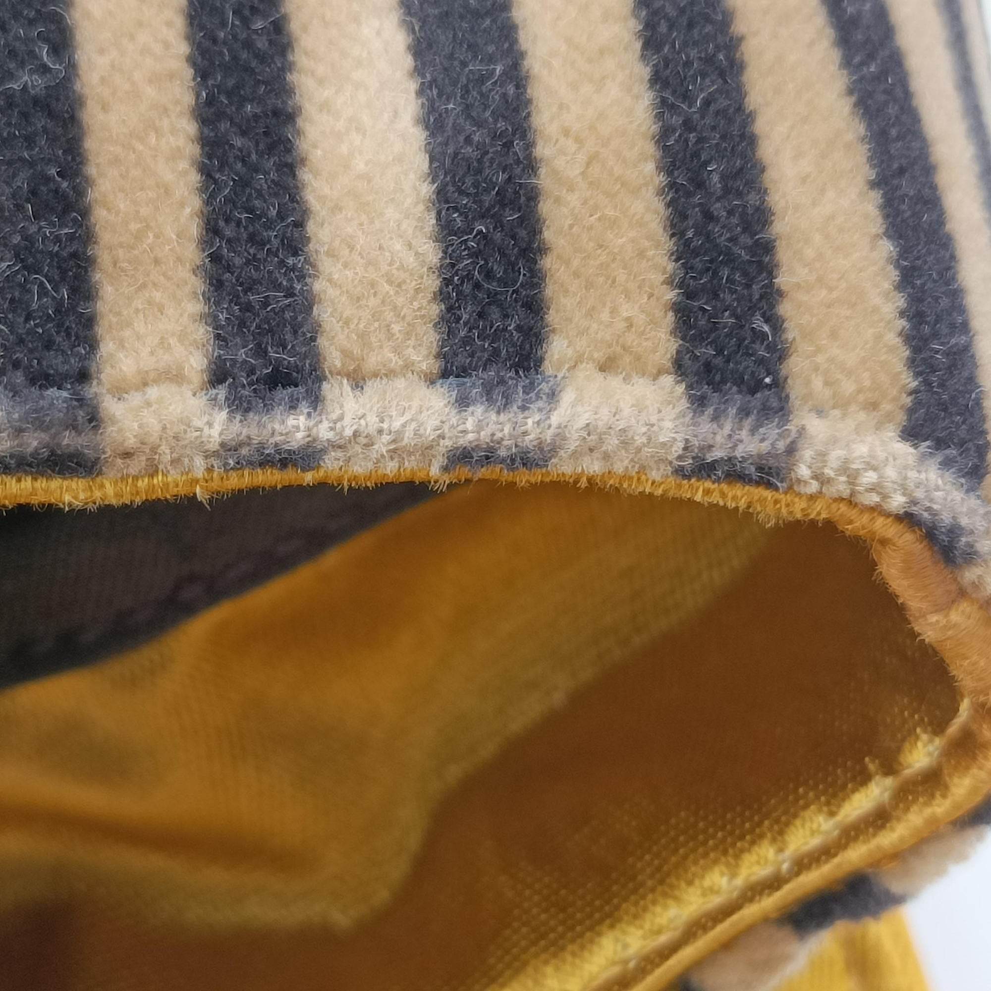 Pre-owned Fendi B Bag Brown Velvet × Fur 8BN165 shoulderbag | stylenewstar