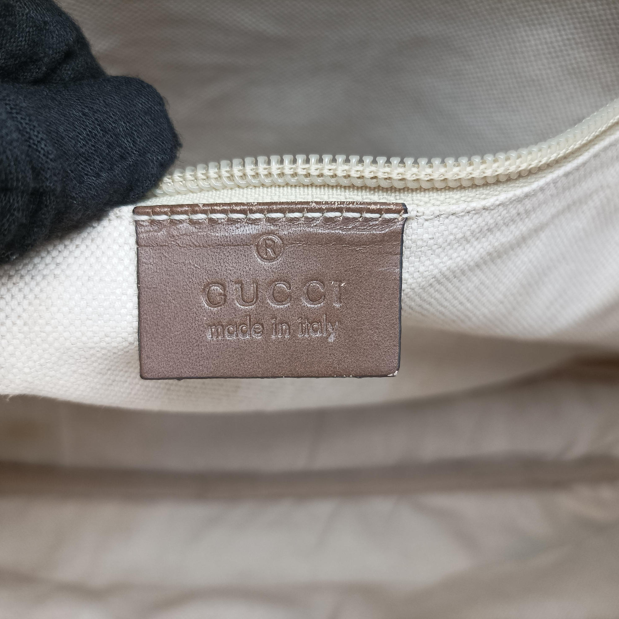 Pre-owned Gucci Diamante business Brown PVC coated canvas×Leather 267898 handbag | stylenewstar