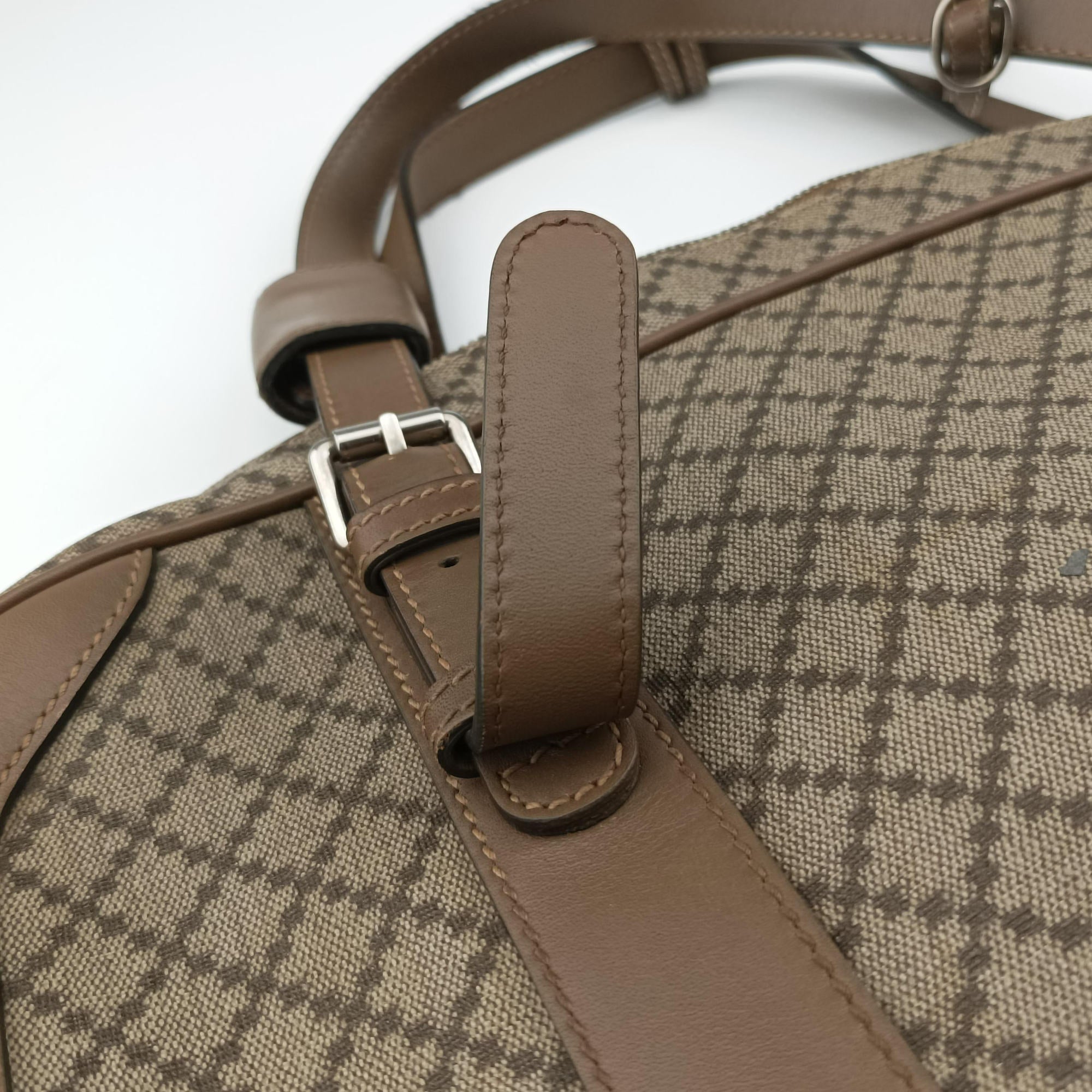 Pre-owned Gucci Diamante business Brown PVC coated canvas×Leather 267898 handbag | stylenewstar