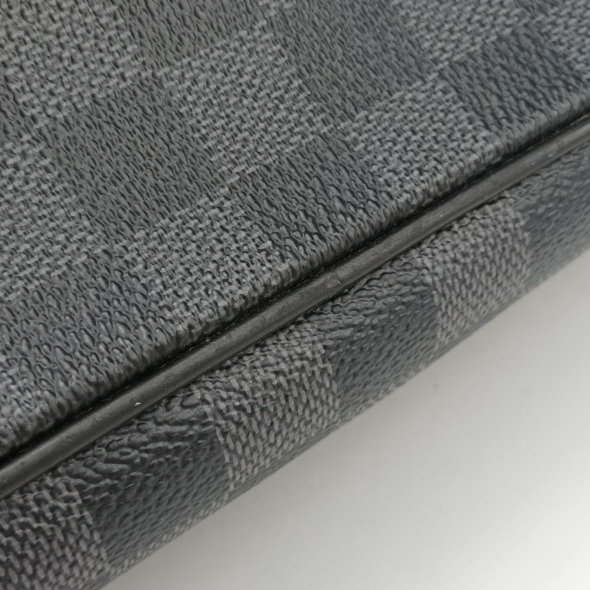 Pre-owned Louis Vuitton Tadao Noir Damier Graphite N51192 handbag | stylenewstar