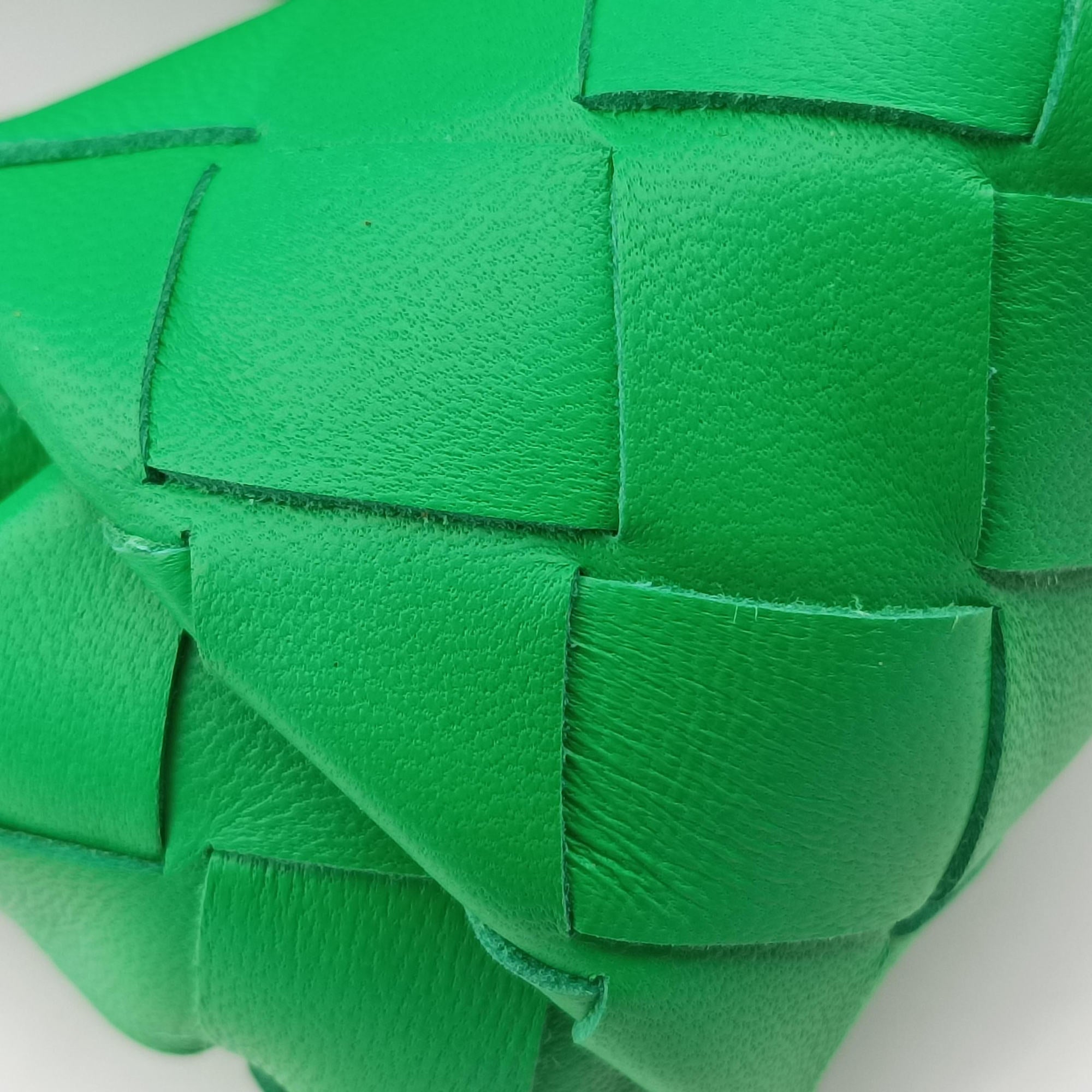 Pre-owned Bottega Veneta The Jodie Green lambskin  handbag | stylenewstar