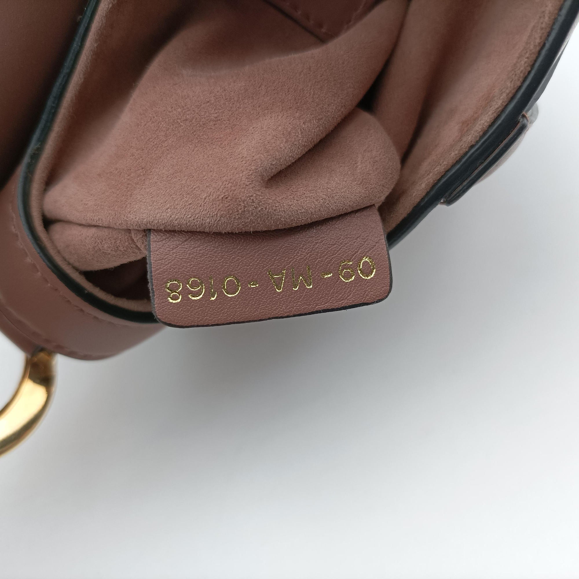 Pre-owned Christian Dior Saddle Pink Leather  handbag | stylenewstar