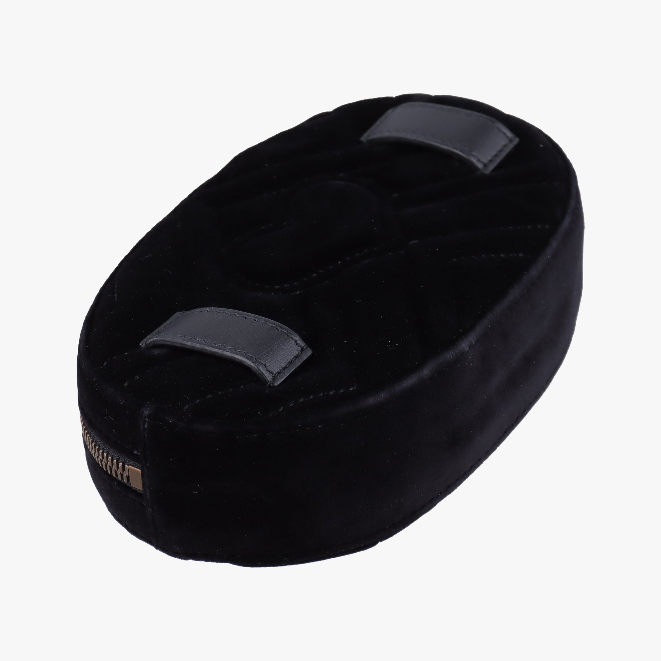 Pre-owned Gucci GG Marmont Black velour 476484 bum bag/waist bag | stylenewstar