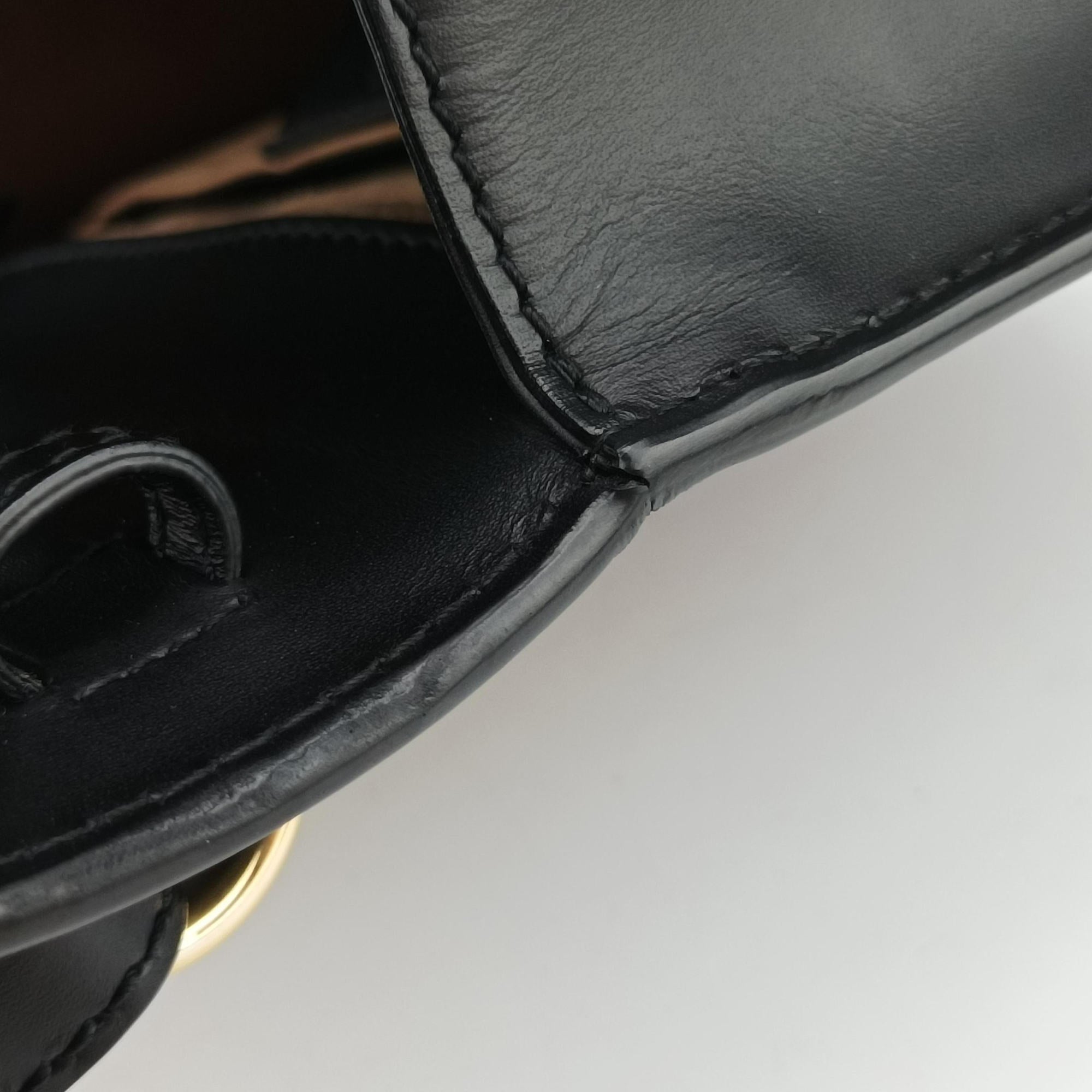 Pre-owned Gucci Sylvie Black Leather 470270 shoulderbag | stylenewstar