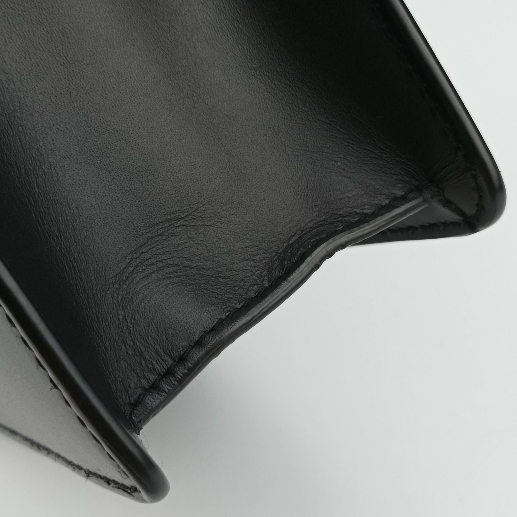 Pre-owned Gucci Sylvie Black Leather 470270 shoulderbag | stylenewstar