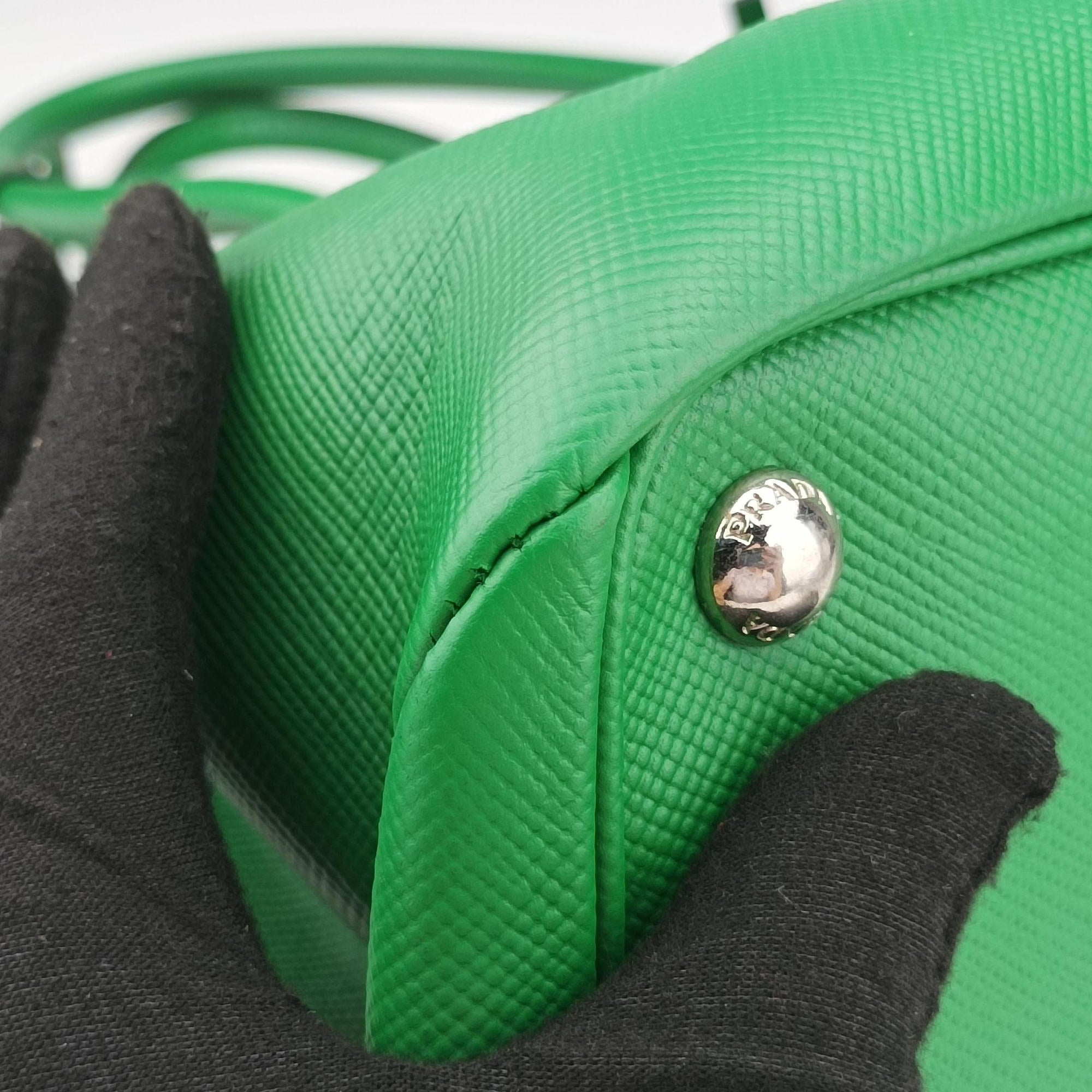 Pre-owned Prada Double Cuir Green SAFFIANO Leather B2756T handbag | stylenewstar