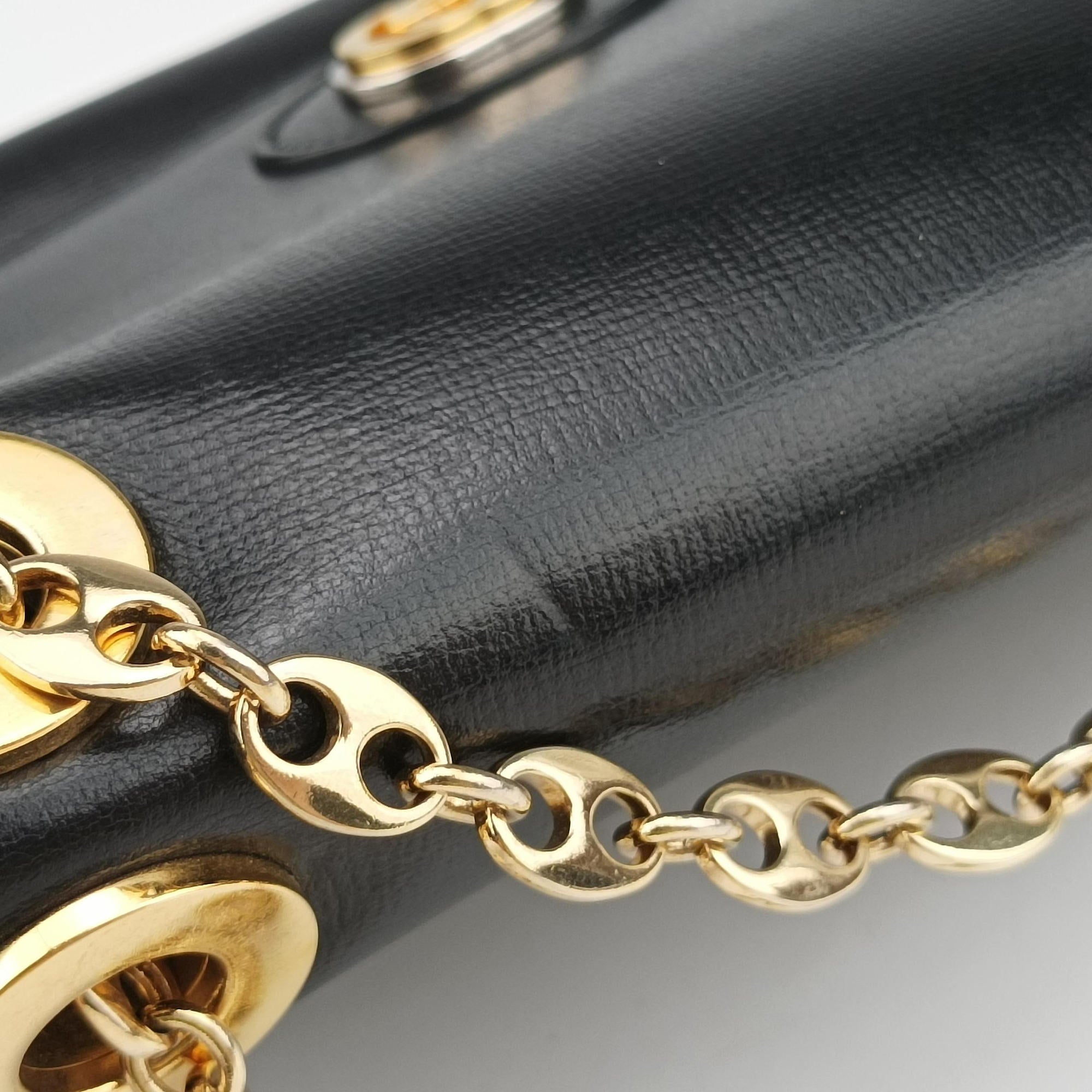Pre-owned Gucci Marina Black Leather 576421 shoulderbag | stylenewstar
