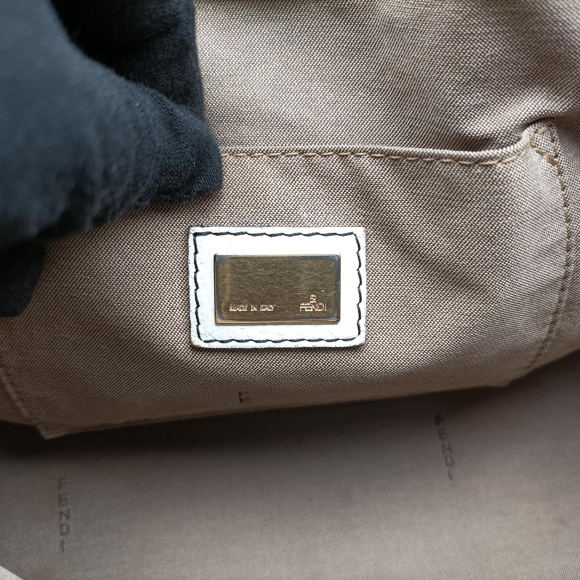 Vintage Fendi Zucca Pattern Tote Navy × White Canvas×Leather 8BH153 handbag | stylenewstar