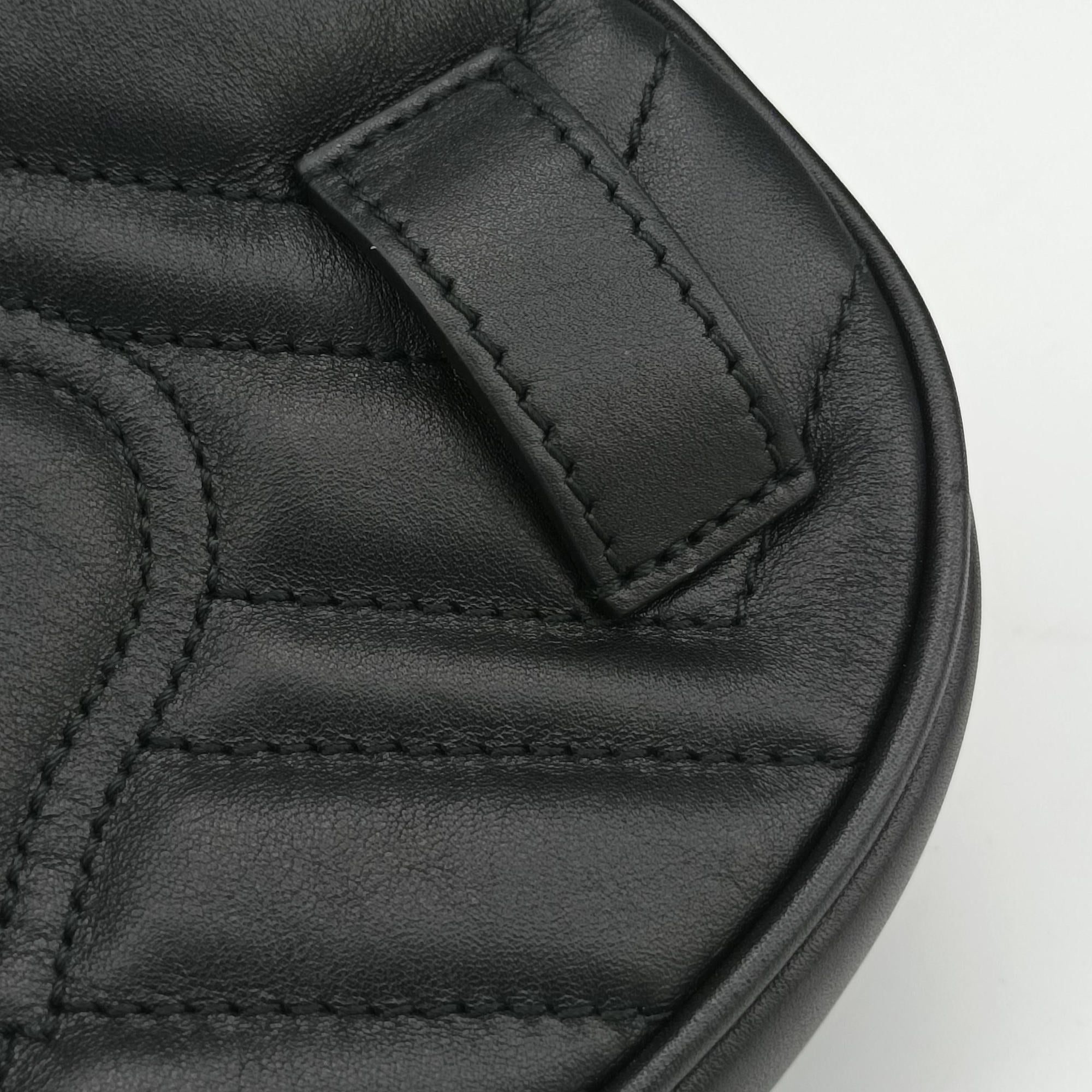 Pre-owned Gucci GG Marmont Black Leather 476434 clutchbag | stylenewstar