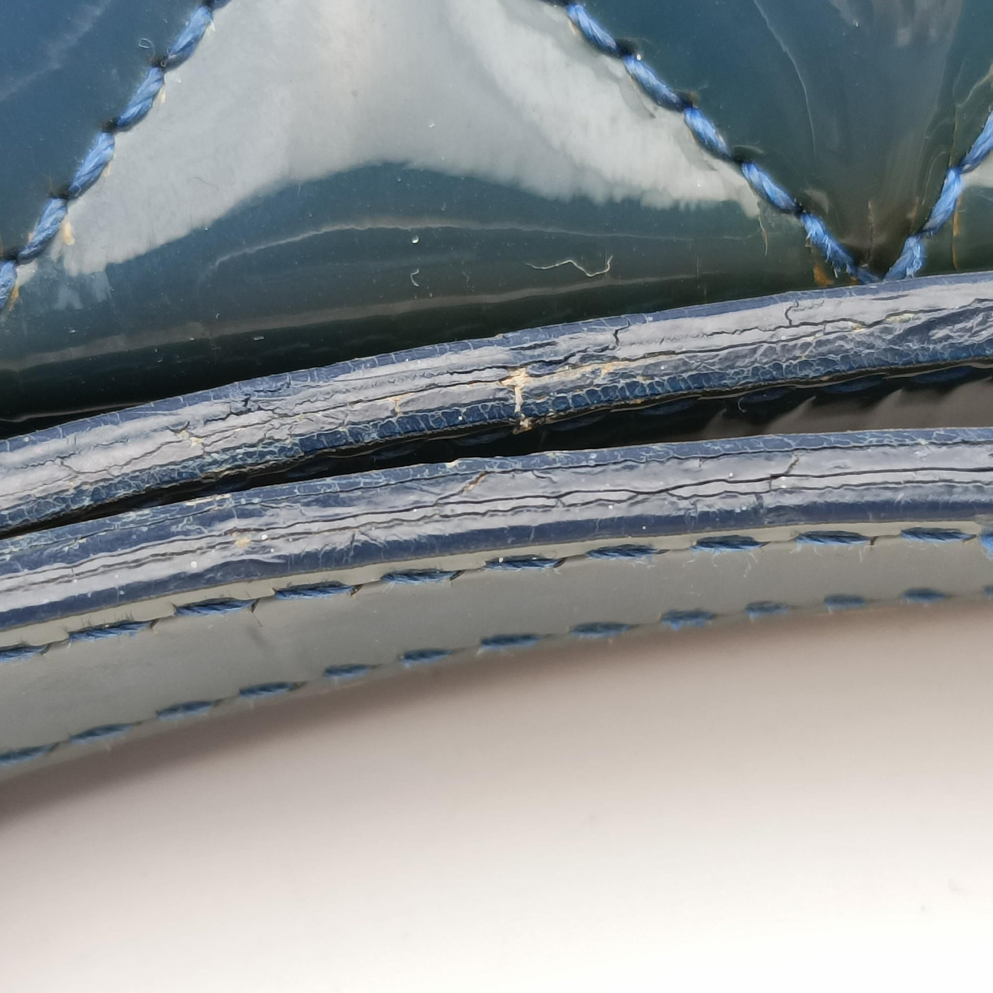 Pre-owned Chanel Mademoiselle Bowling Blue Patent Leather A50558 shoulderbag | stylenewstar