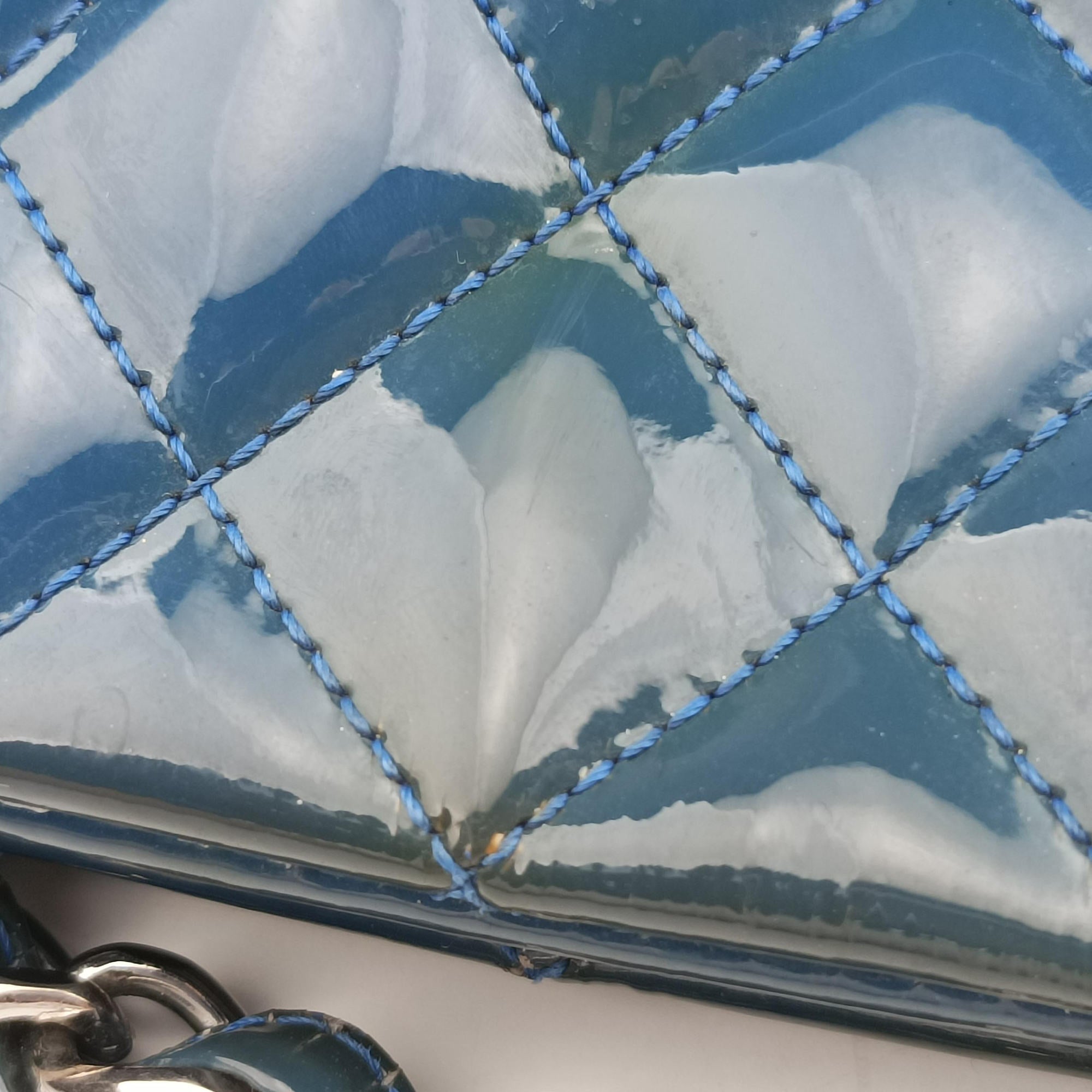 Pre-owned Chanel Mademoiselle Bowling Blue Patent Leather A50558 shoulderbag | stylenewstar