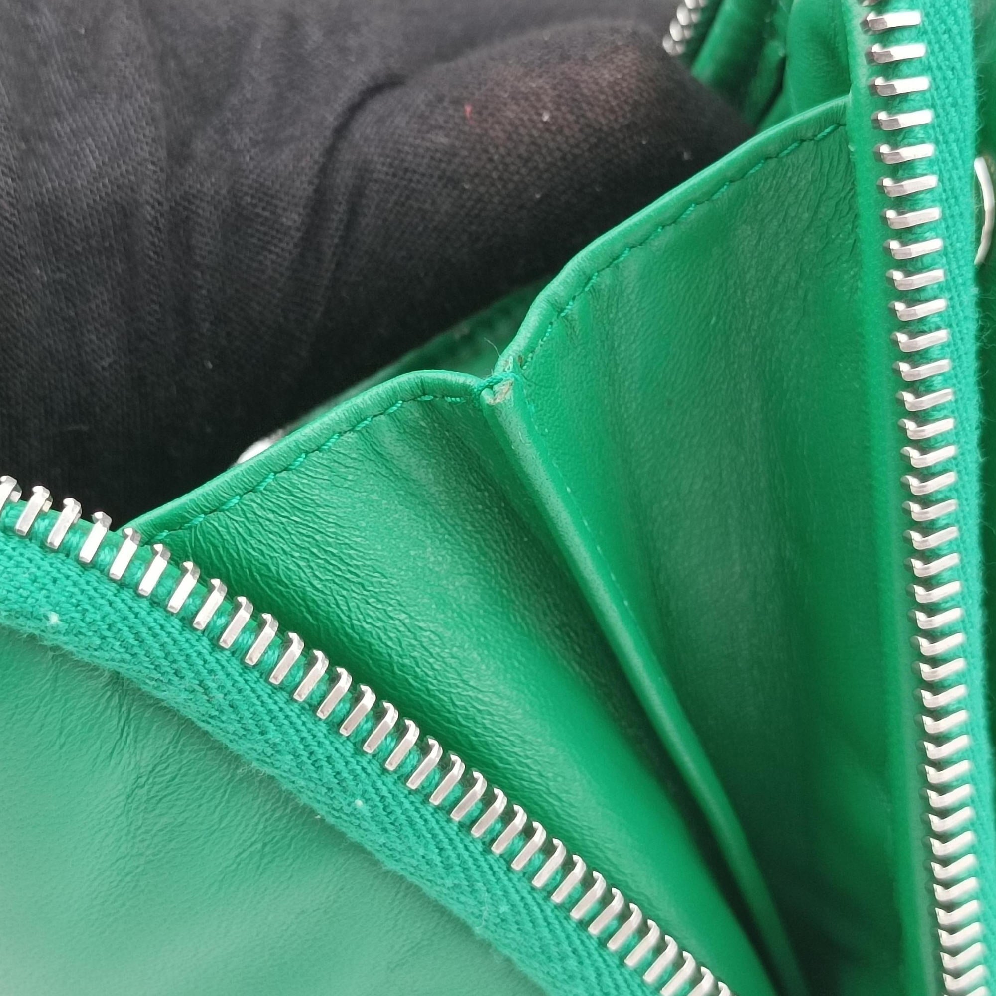 Vintage Prada triangle mini Green Leather 1NR015 shoulderbag | stylenewstar
