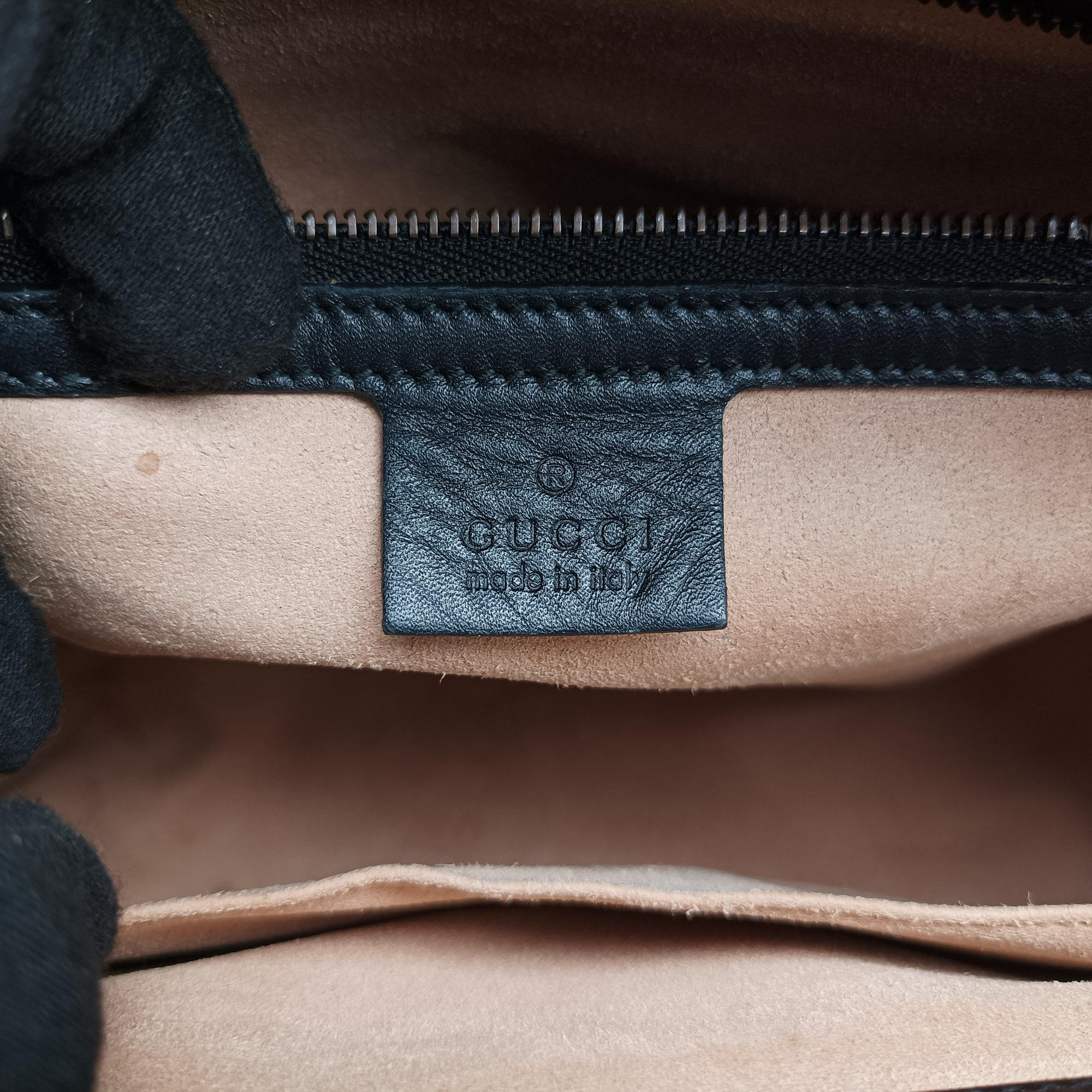 Pre-owned Gucci Osiride beige×black×Multicolour PVC coated canvas×Leather 476435 shoulderbag | stylenewstar
