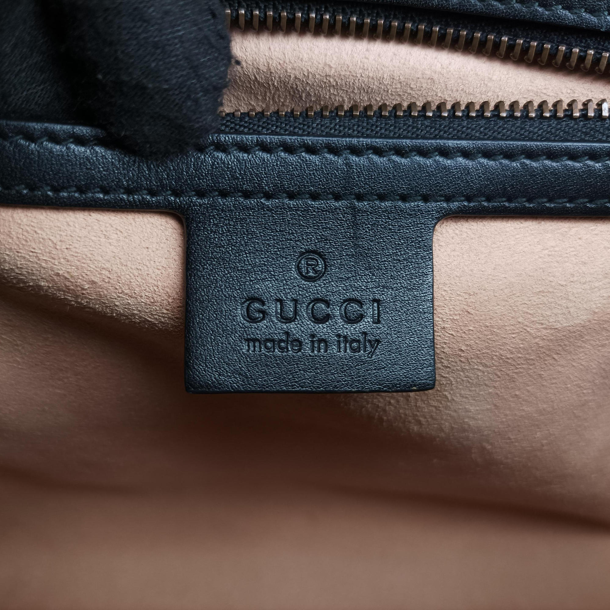 Pre-owned Gucci Osiride GG Supreme beige×black×Multicolour PVC coated canvas×Leather 497996 shoulderbag | stylenewstar