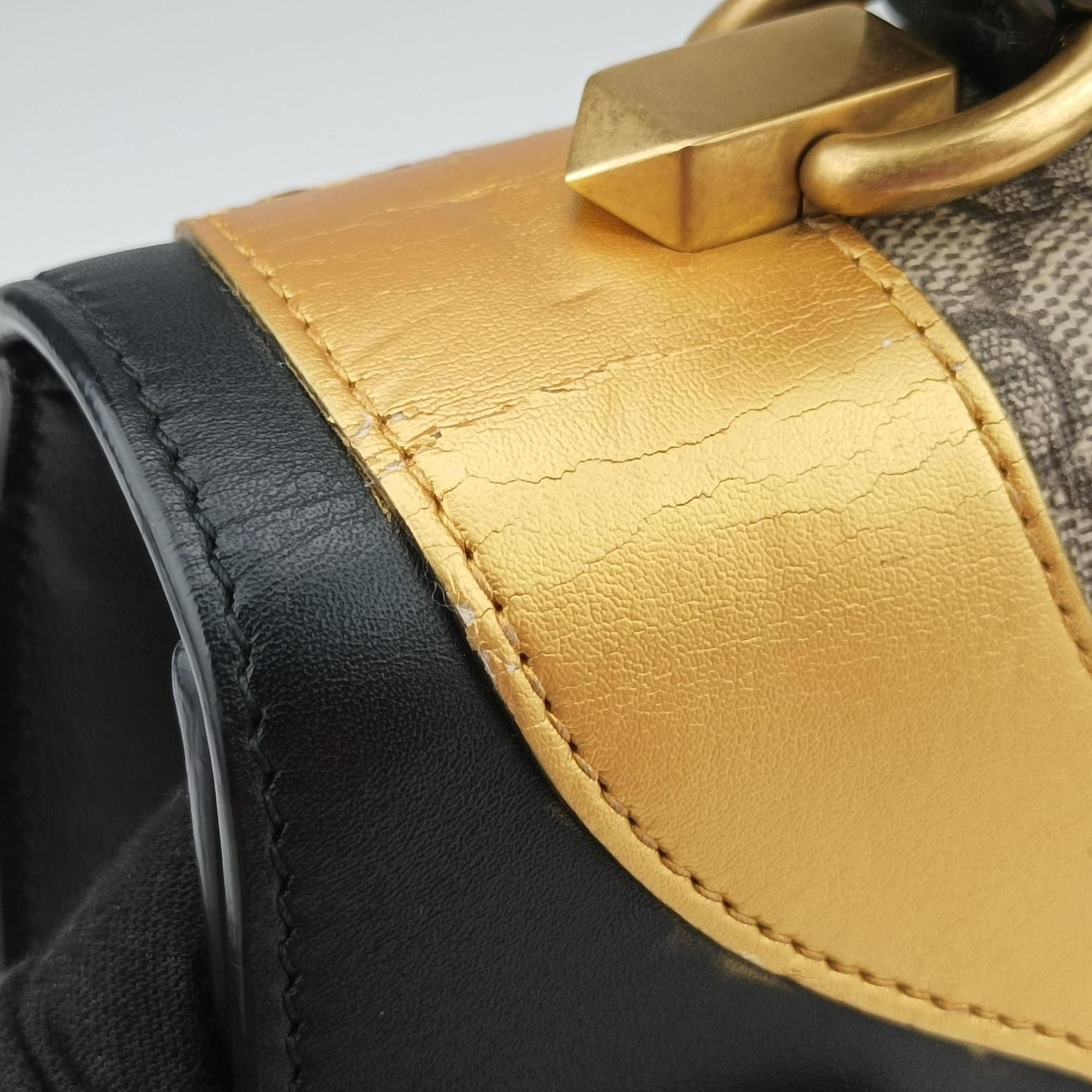 Pre-owned Gucci Osiride GG Supreme beige×black×Multicolour PVC coated canvas×Leather 497996 shoulderbag | stylenewstar