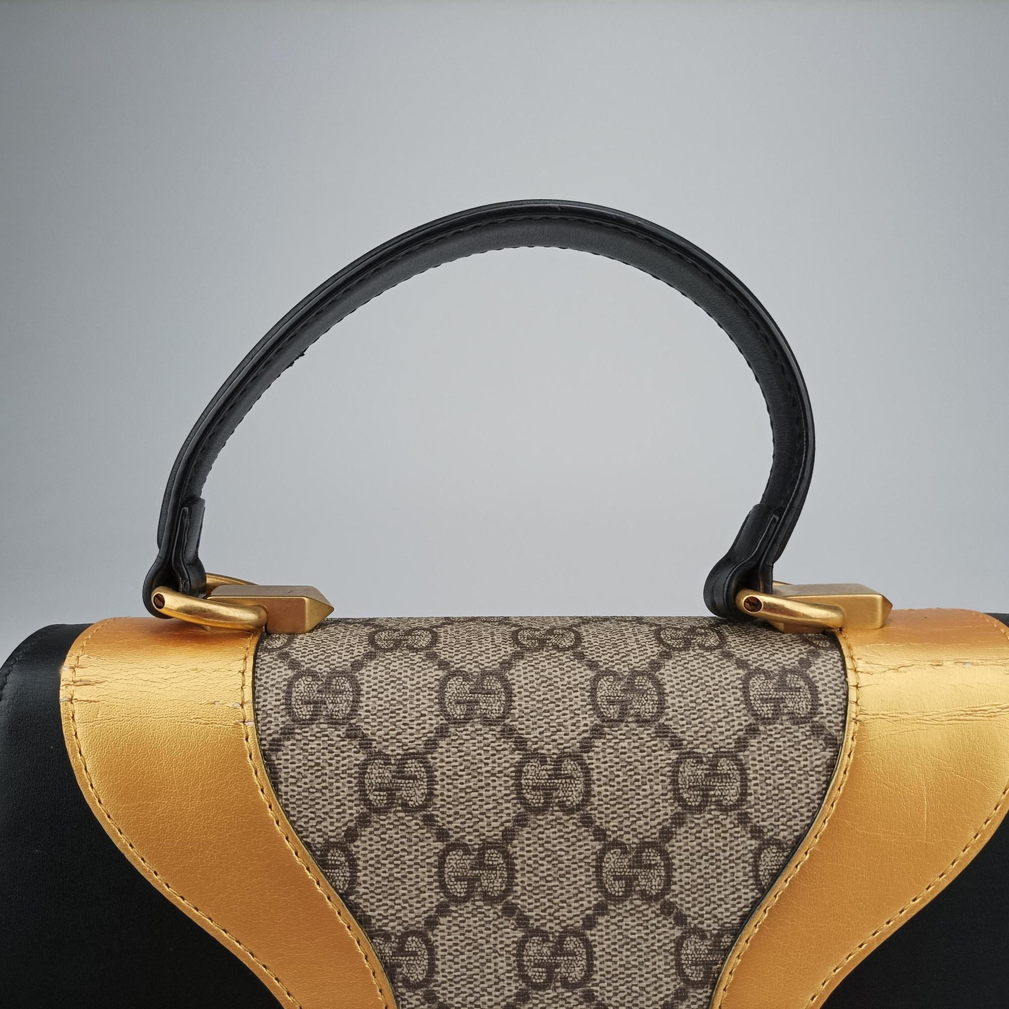 Pre-owned Gucci Osiride GG Supreme beige×black×Multicolour PVC coated canvas×Leather 497996 shoulderbag | stylenewstar