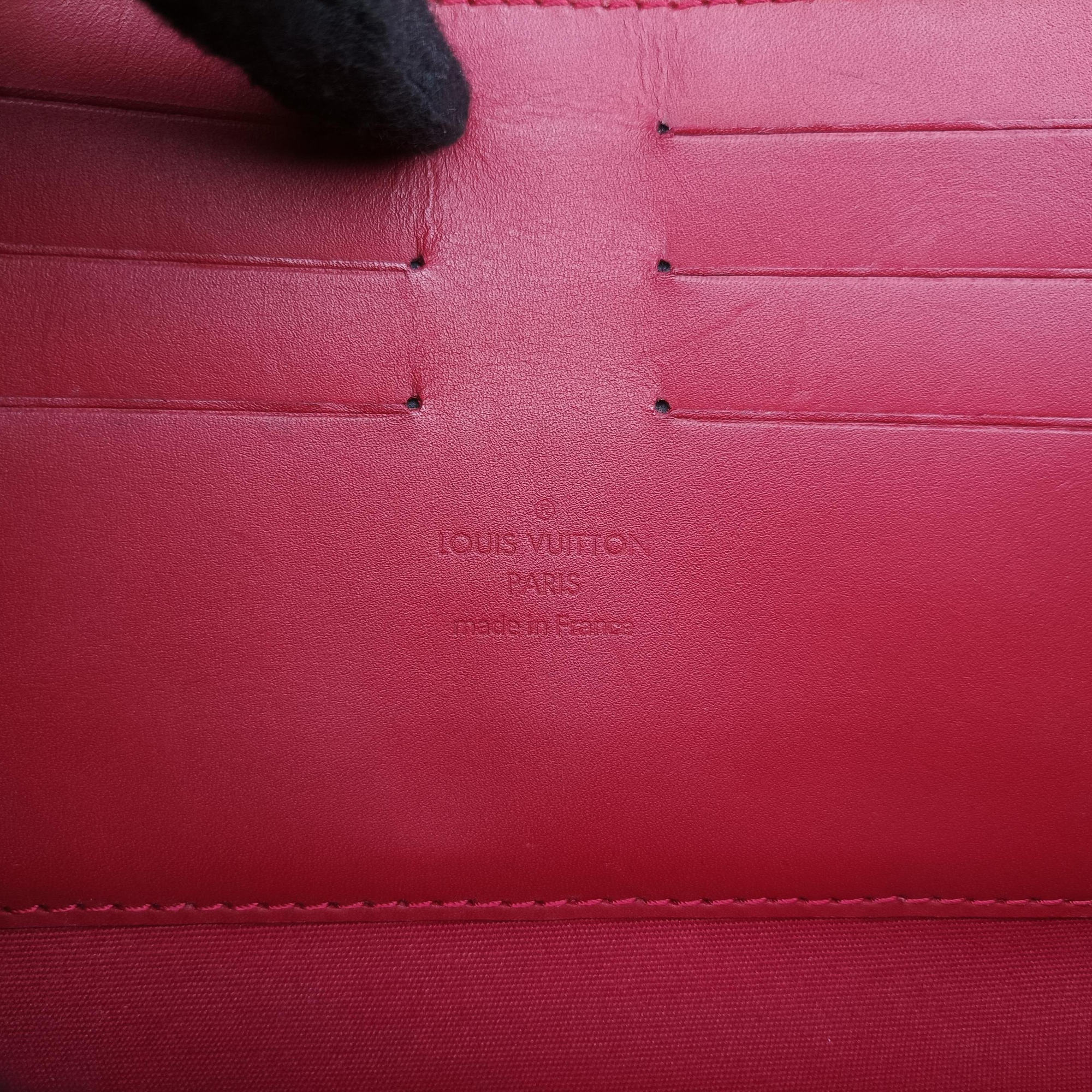 Secondhand Louis Vuitton Rossmore MM Red Vernis M91550 shoulderbag | stylenewstar