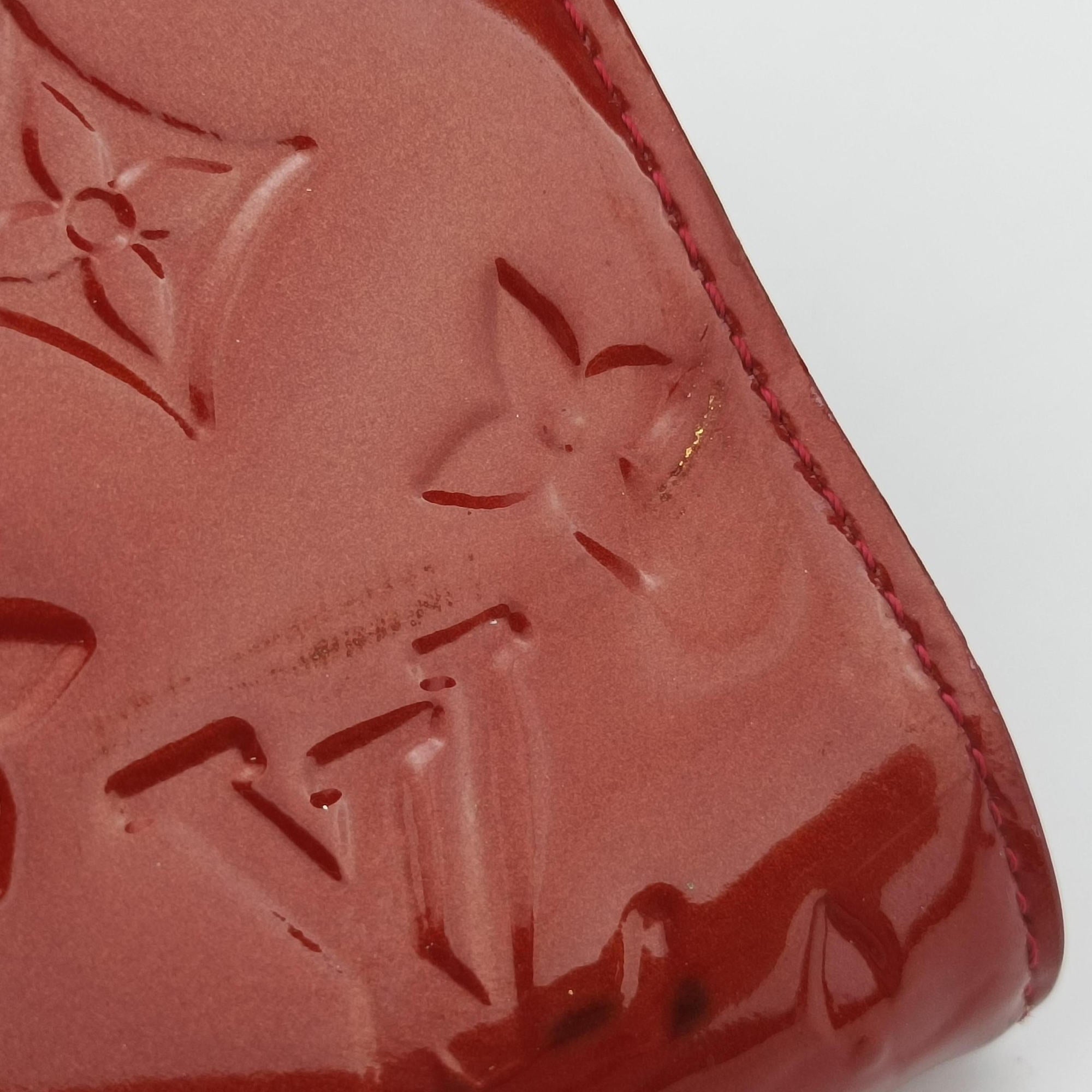 Secondhand Louis Vuitton Rossmore MM Red Vernis M91550 shoulderbag | stylenewstar