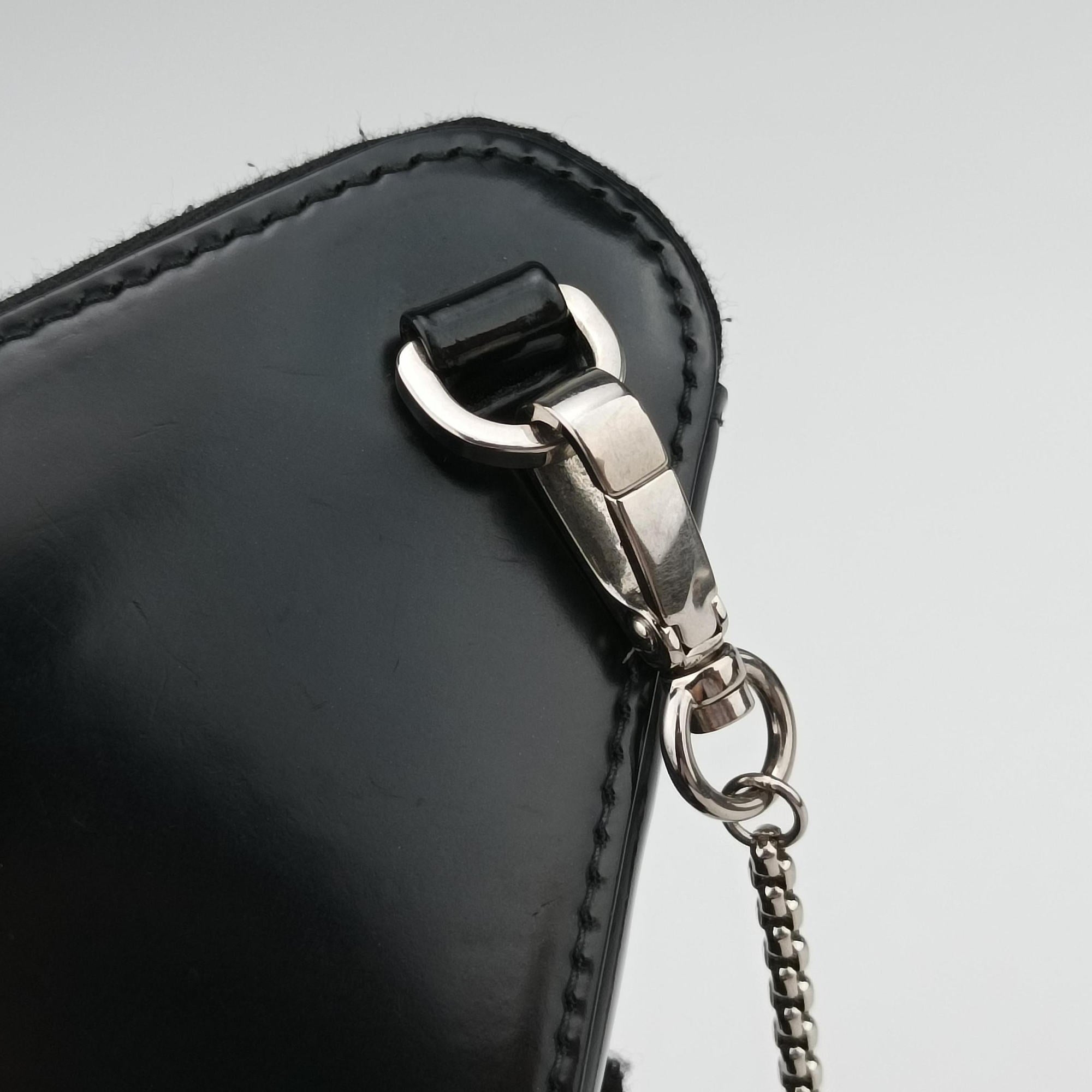 Pre-owned Prada Triangle Chain Pouch Black Leather  shoulderbag | stylenewstar
