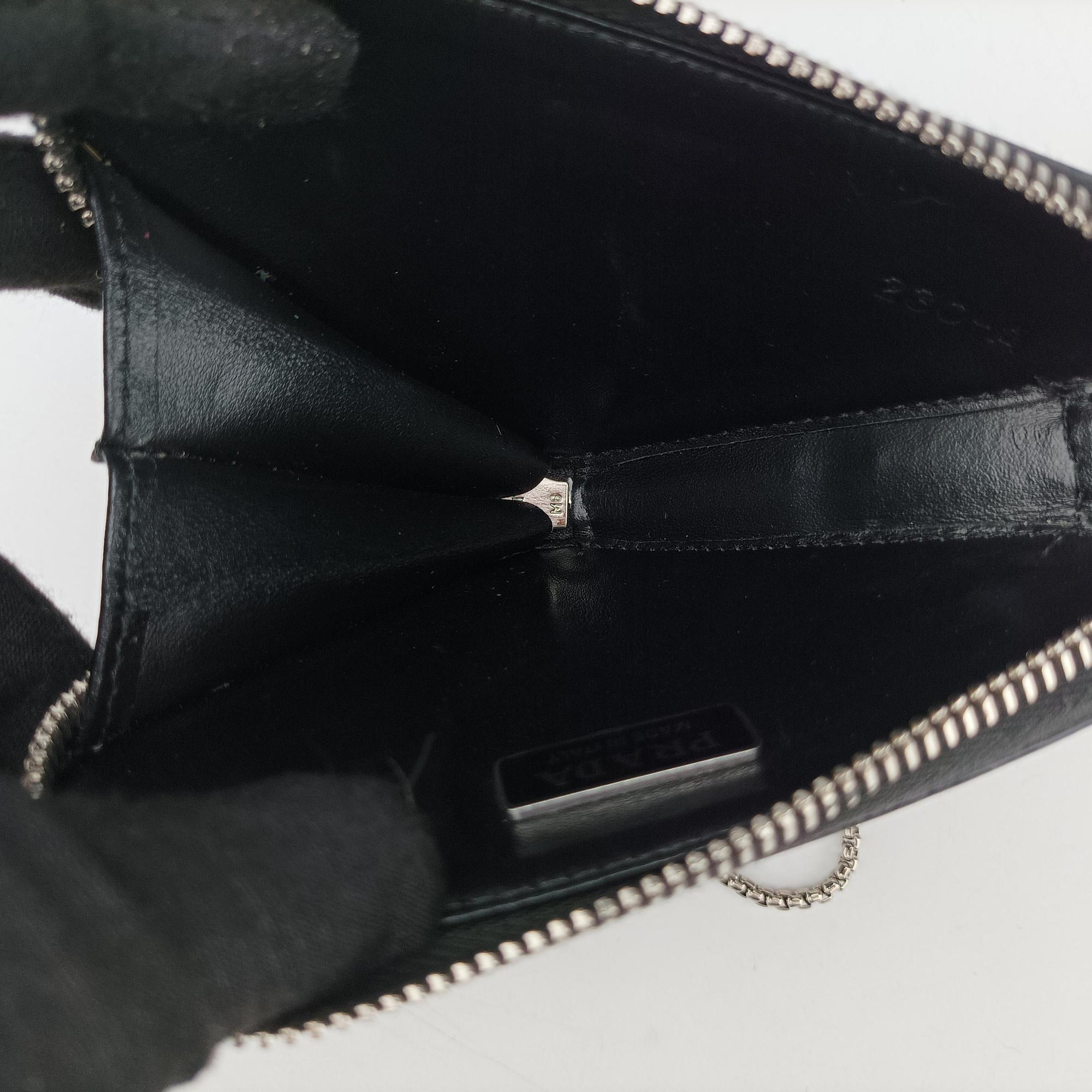 Pre-owned Prada Triangle Chain Pouch Black Leather  shoulderbag | stylenewstar